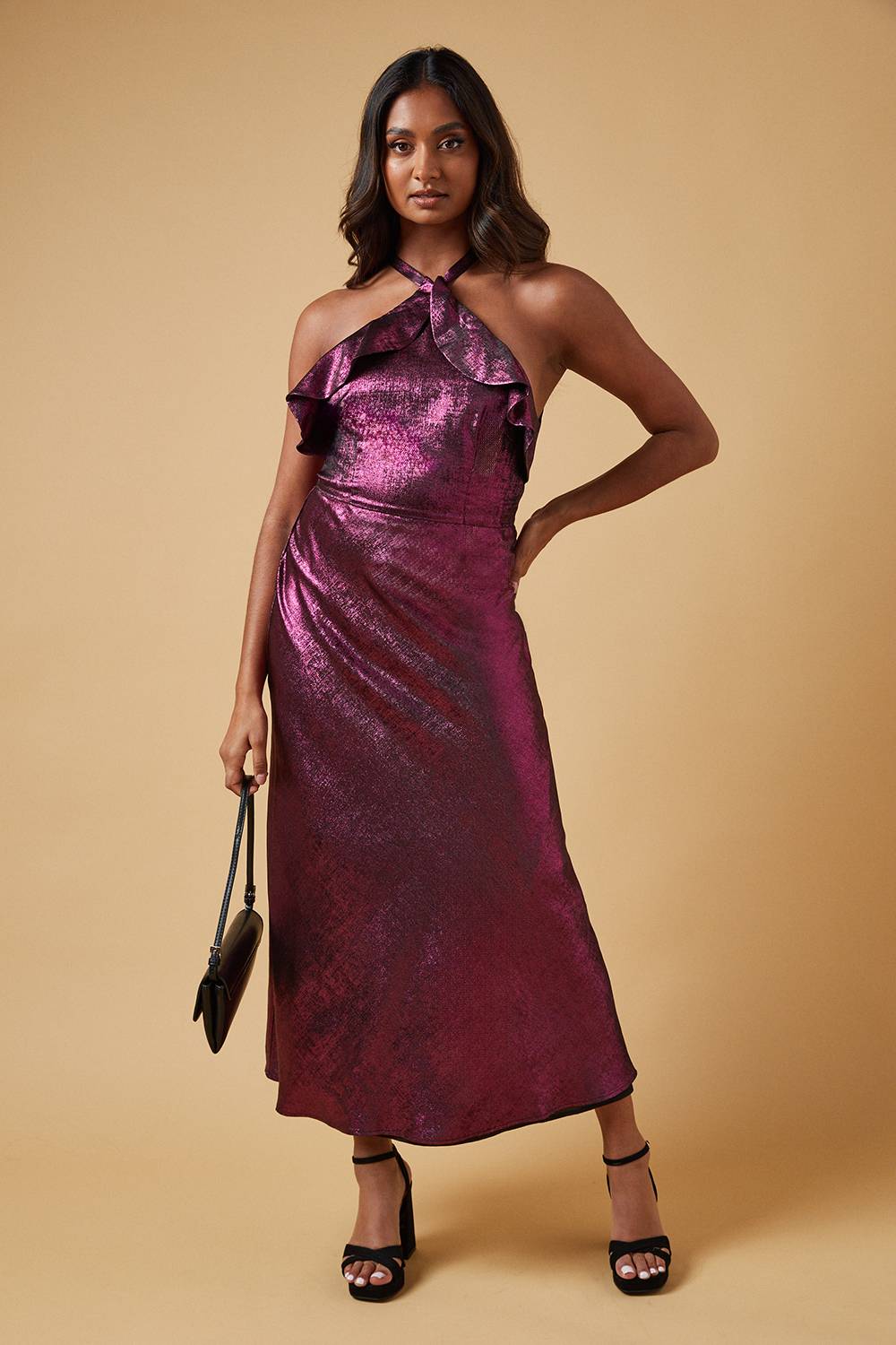 Oasis Robe Mi-Longue à Col Halter et Volants en Tissu Métallisé
