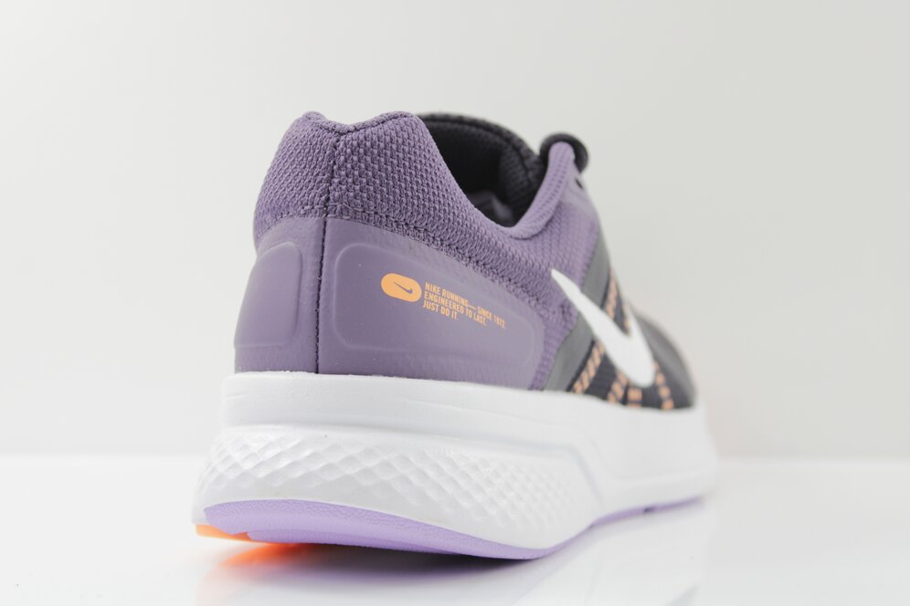 Nike Sneaker