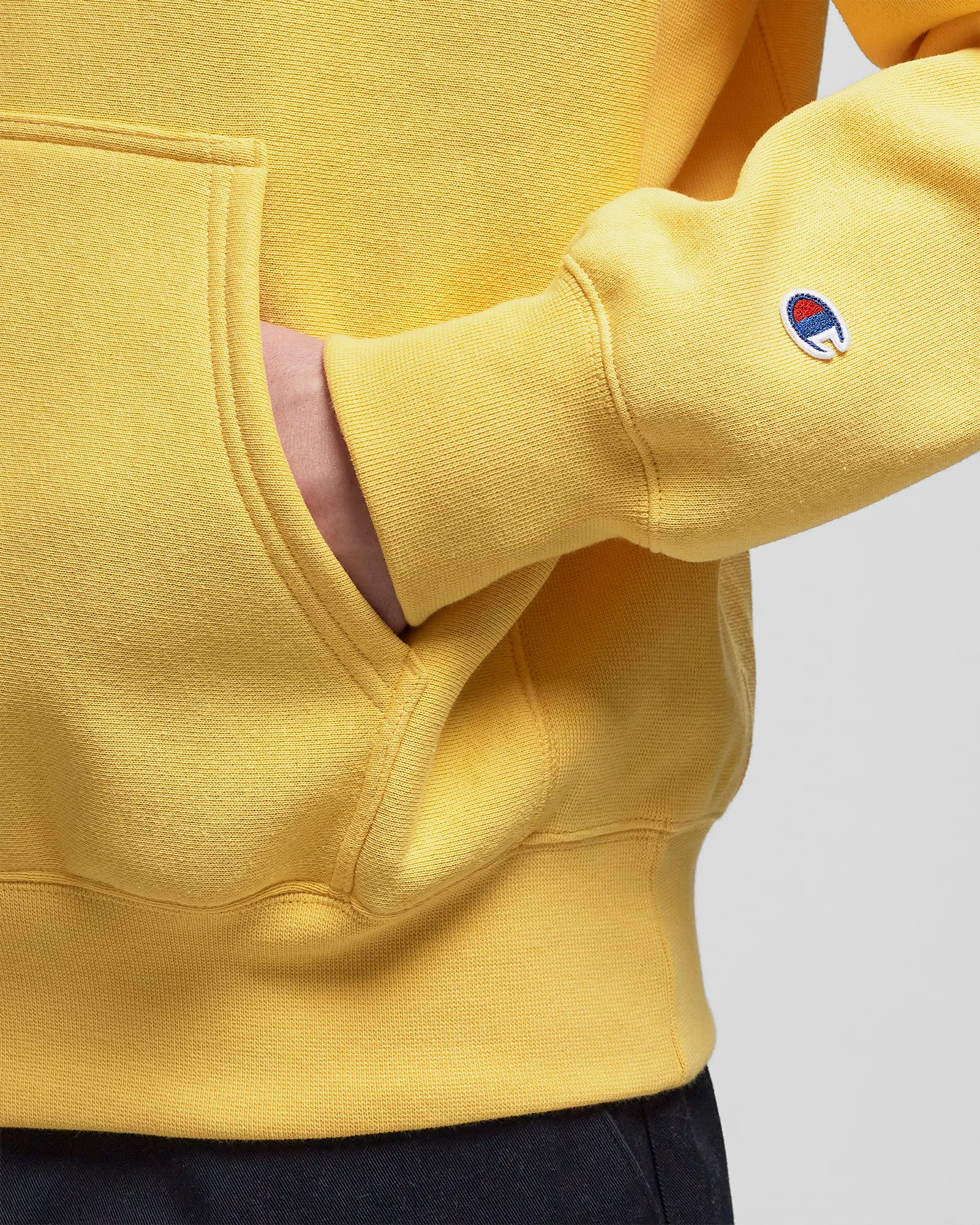 CHAMPION Hooded Sweatshirt
