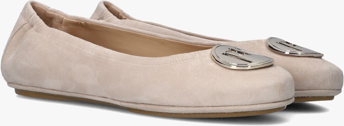 beige peter kaiser ballerina's 72140