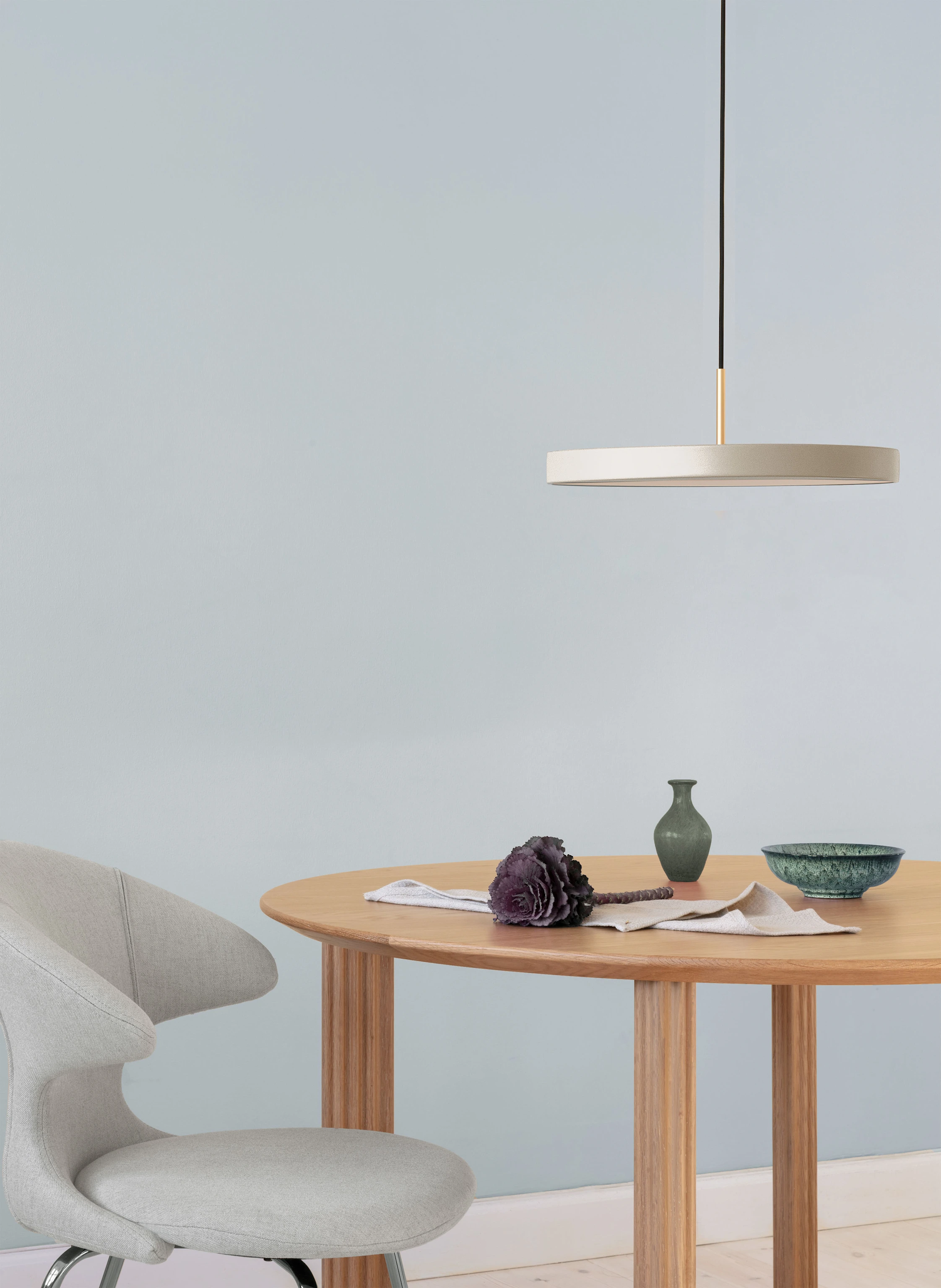 UMAGE Pendelleuchte ASTERIA MEDIUM