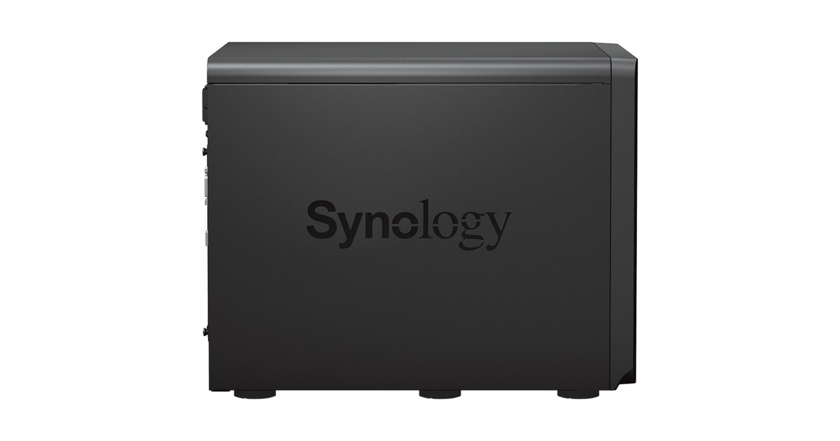SynologyDiskStation DS2422+ nas  (Zwart, 4x LAN)