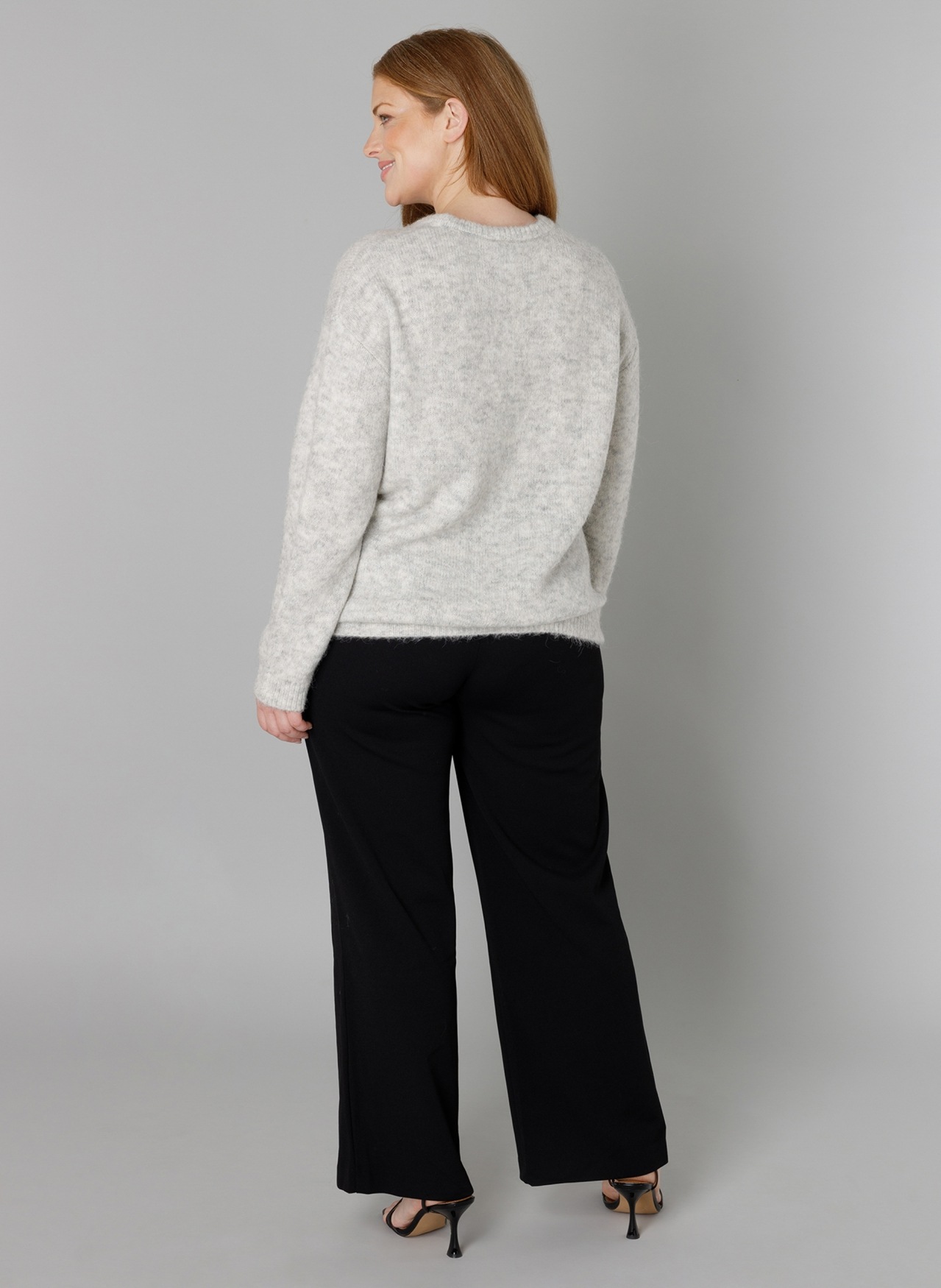 Base Level Curvy Strickpullover »Yanara«, mit Wolle und Elasthan