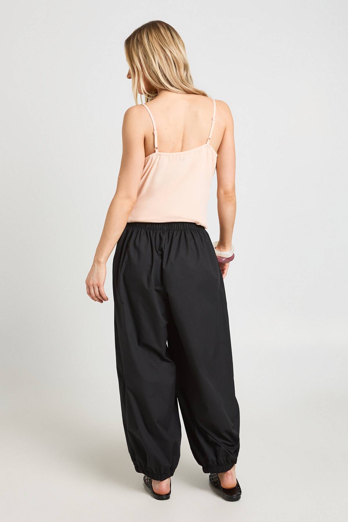 boohoo Pantalon Sarouel Taille Basse En Popeline Petite