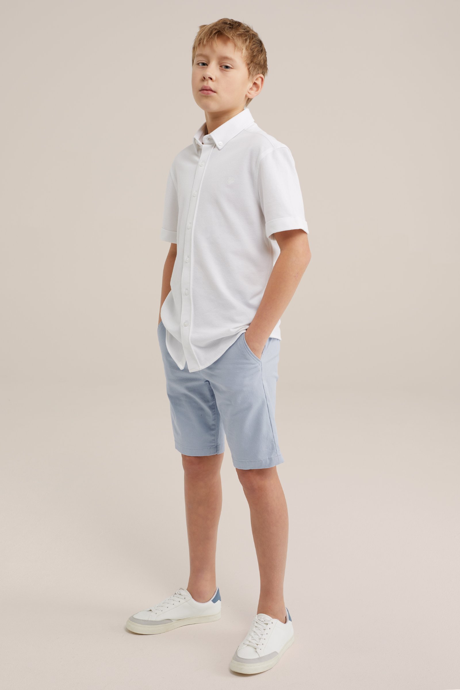 Jongens slim fit chinoshort met dessin WE Fashion Lichtblauw