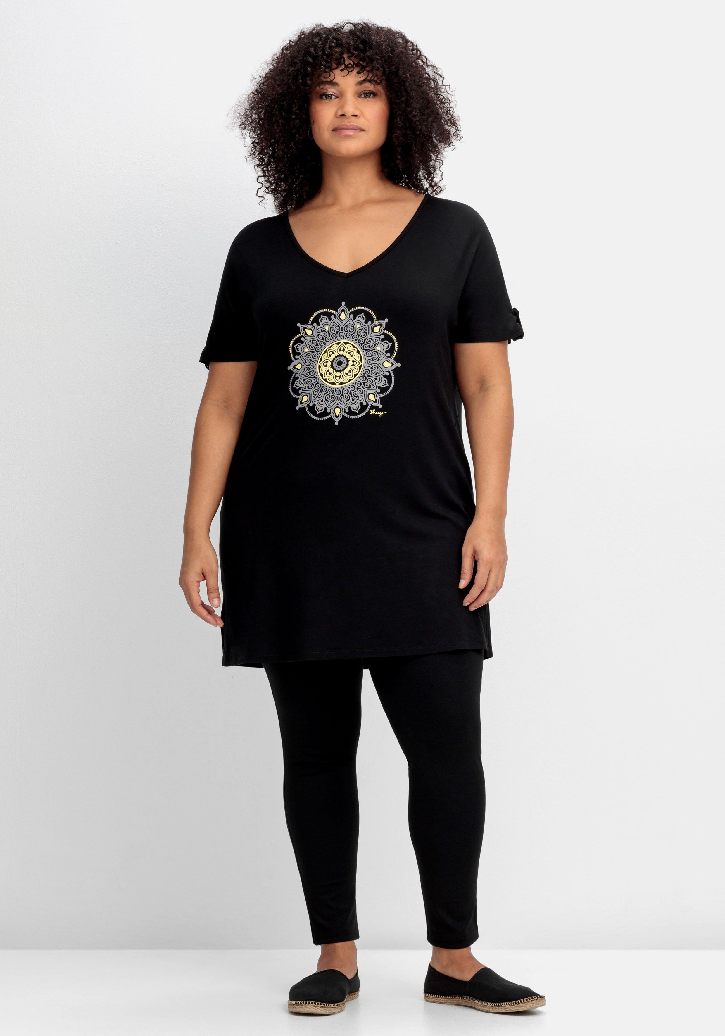 Longshirt mit Frontdruck, in Oversized-Form