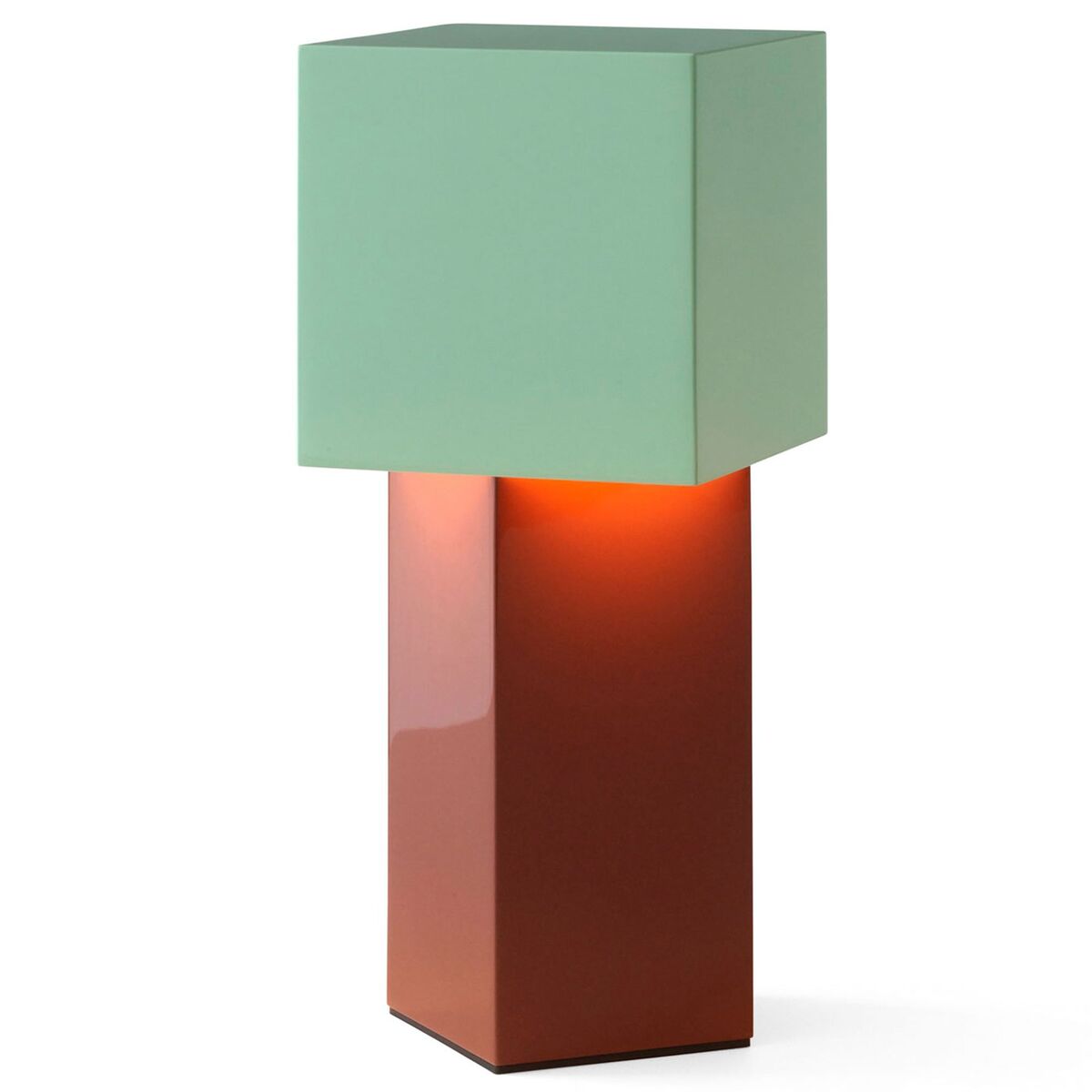AndTradition Pivot ATD7 bærbar lampe, rusten