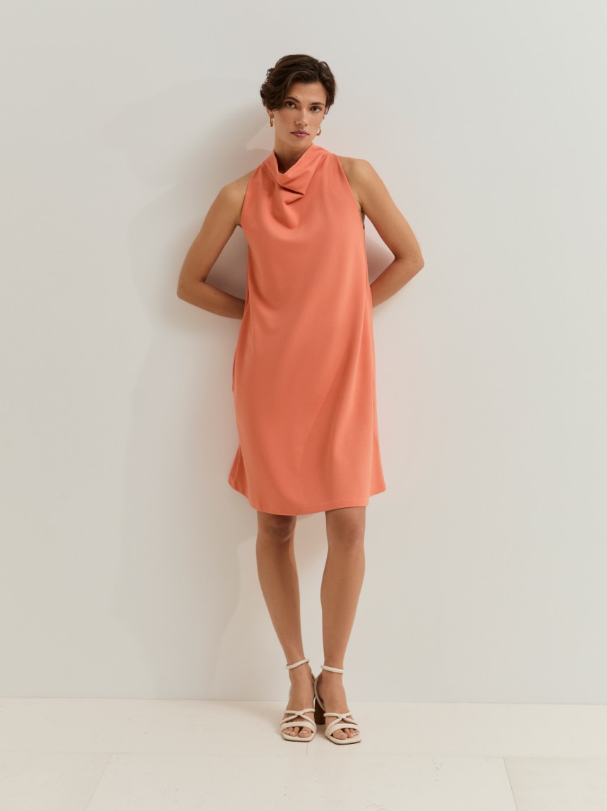 Vestido curto em malha