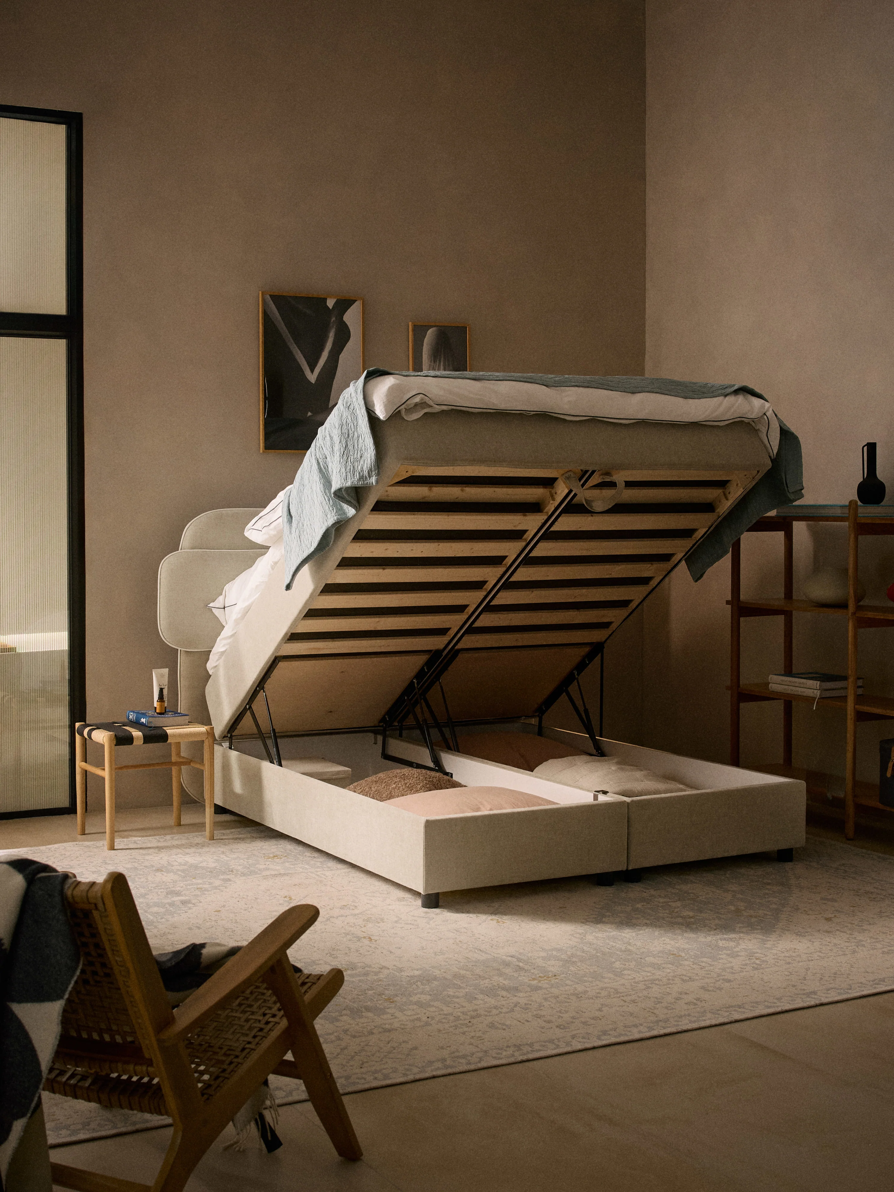 Boxspringbed Enrica met opbergruimte