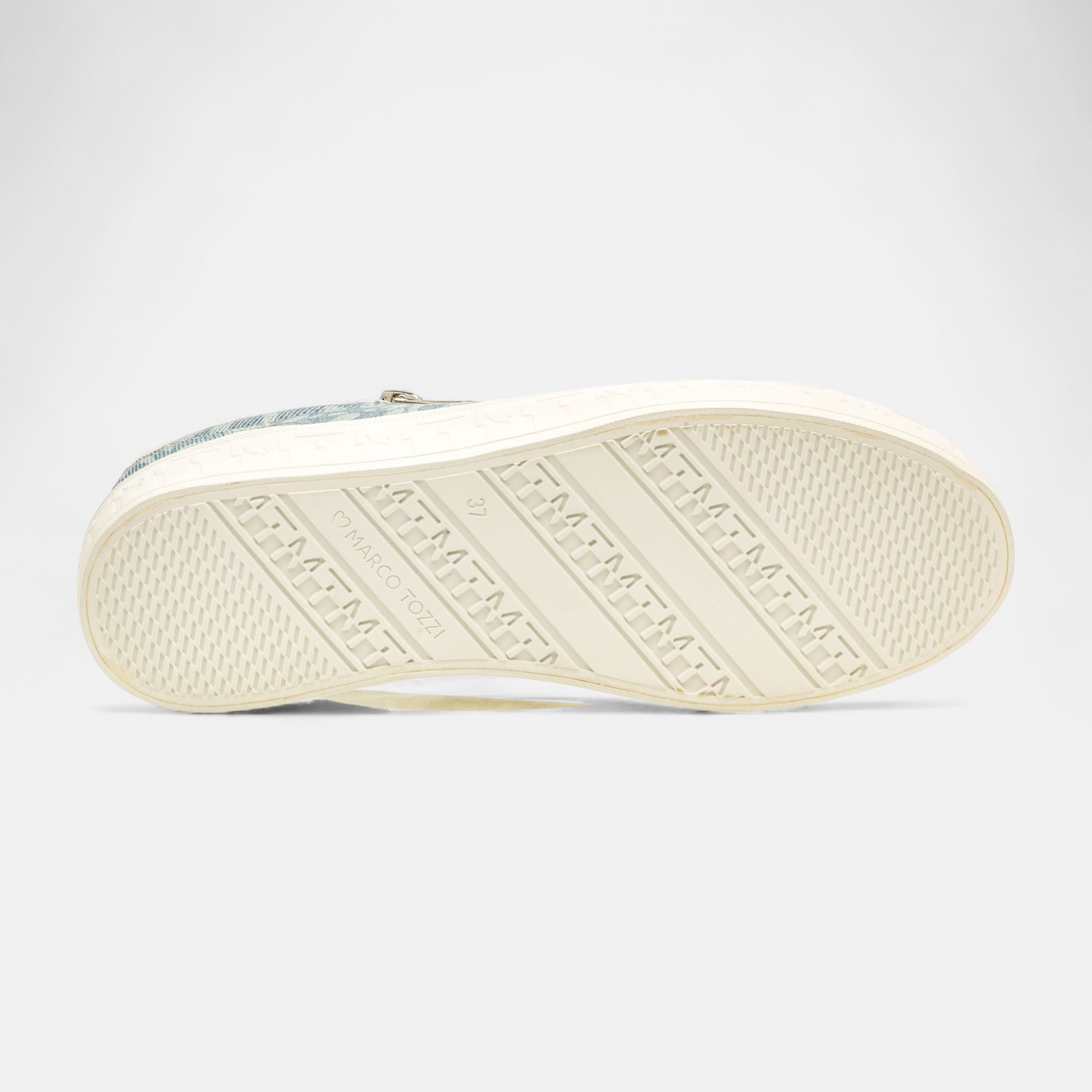Baskets basses Femme jeans