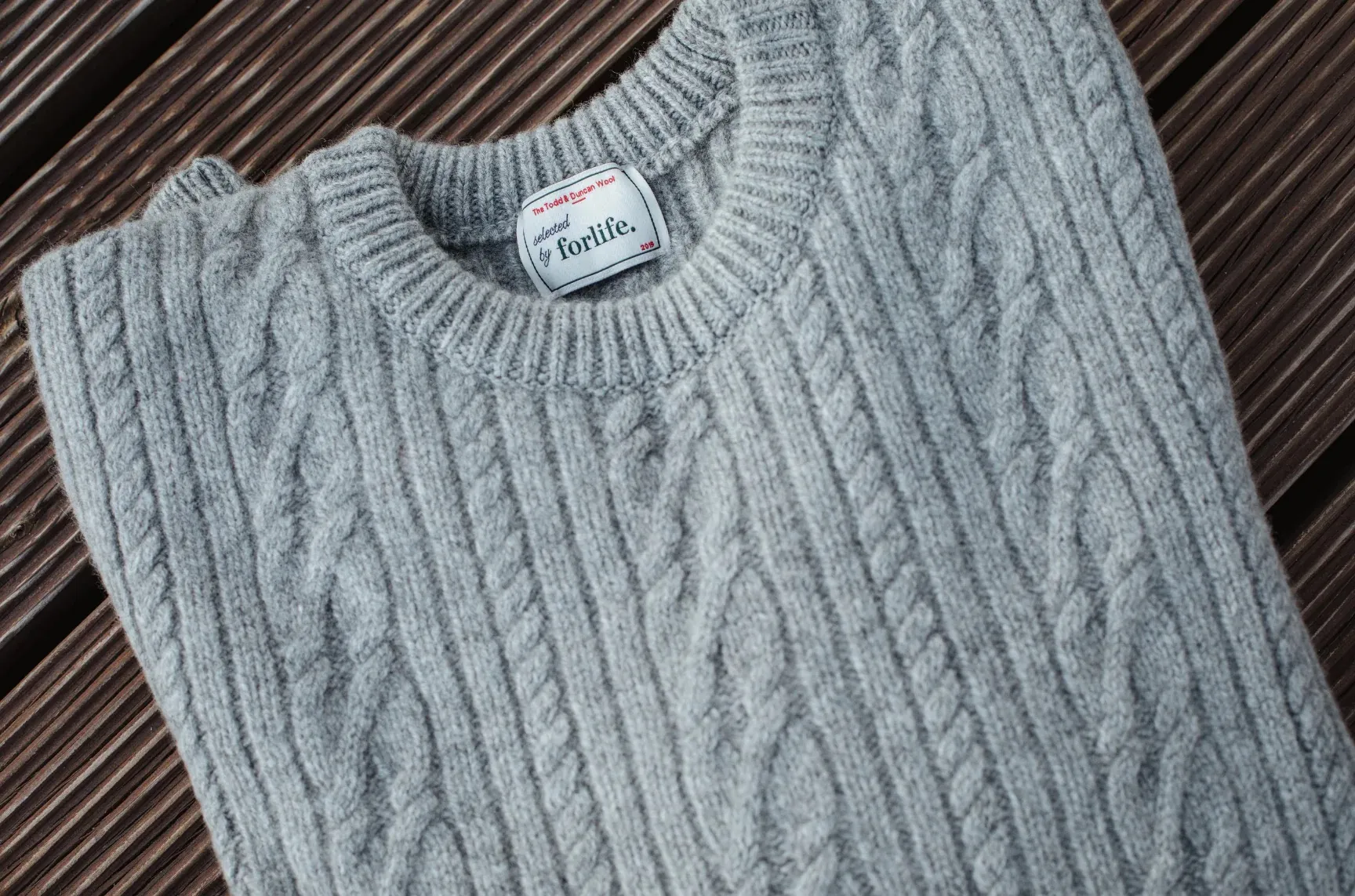 Pull avec torsades Leo Forlife