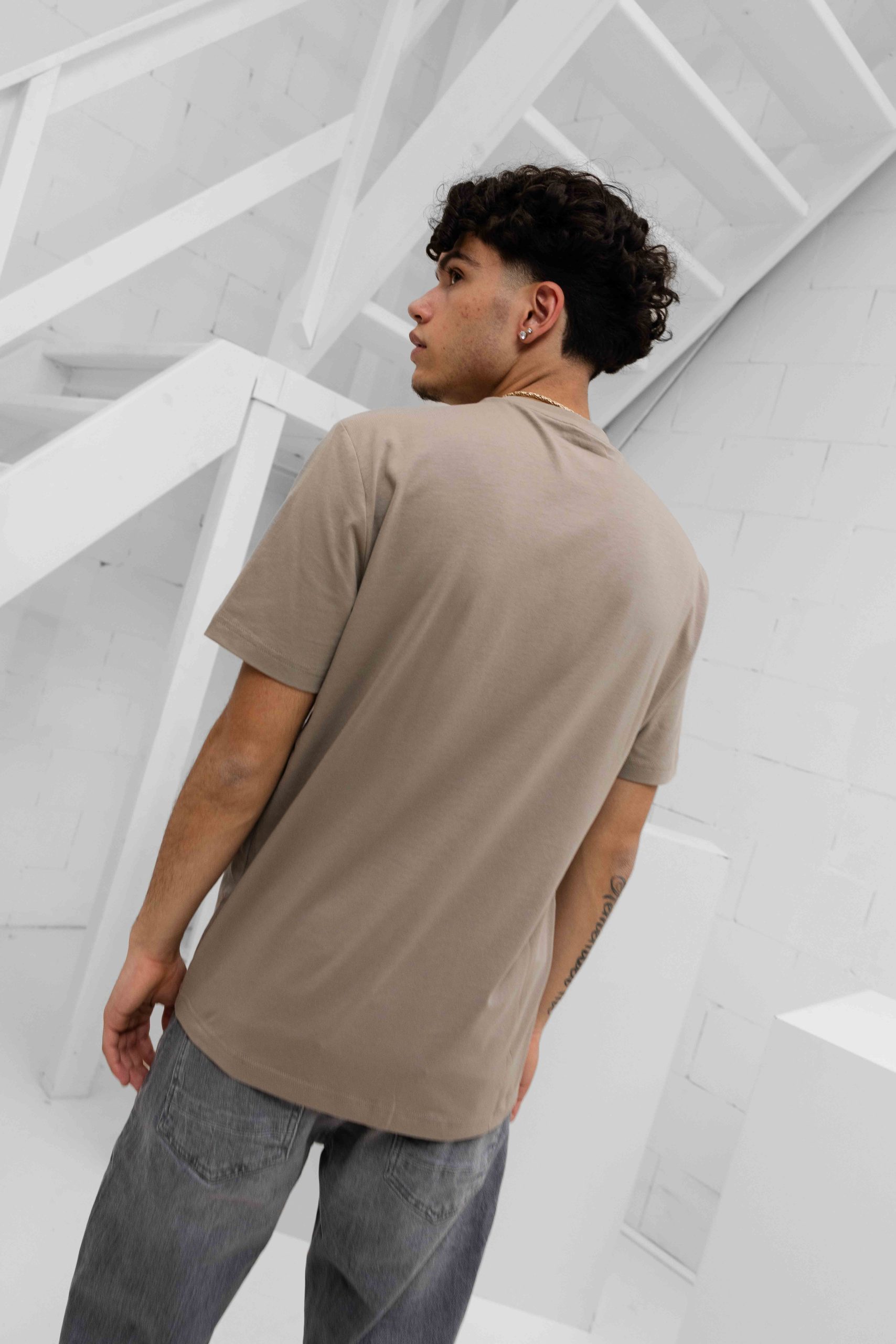 EA7 Emporio Armani 7M001308 T-Shirt Heren Lichtbruin