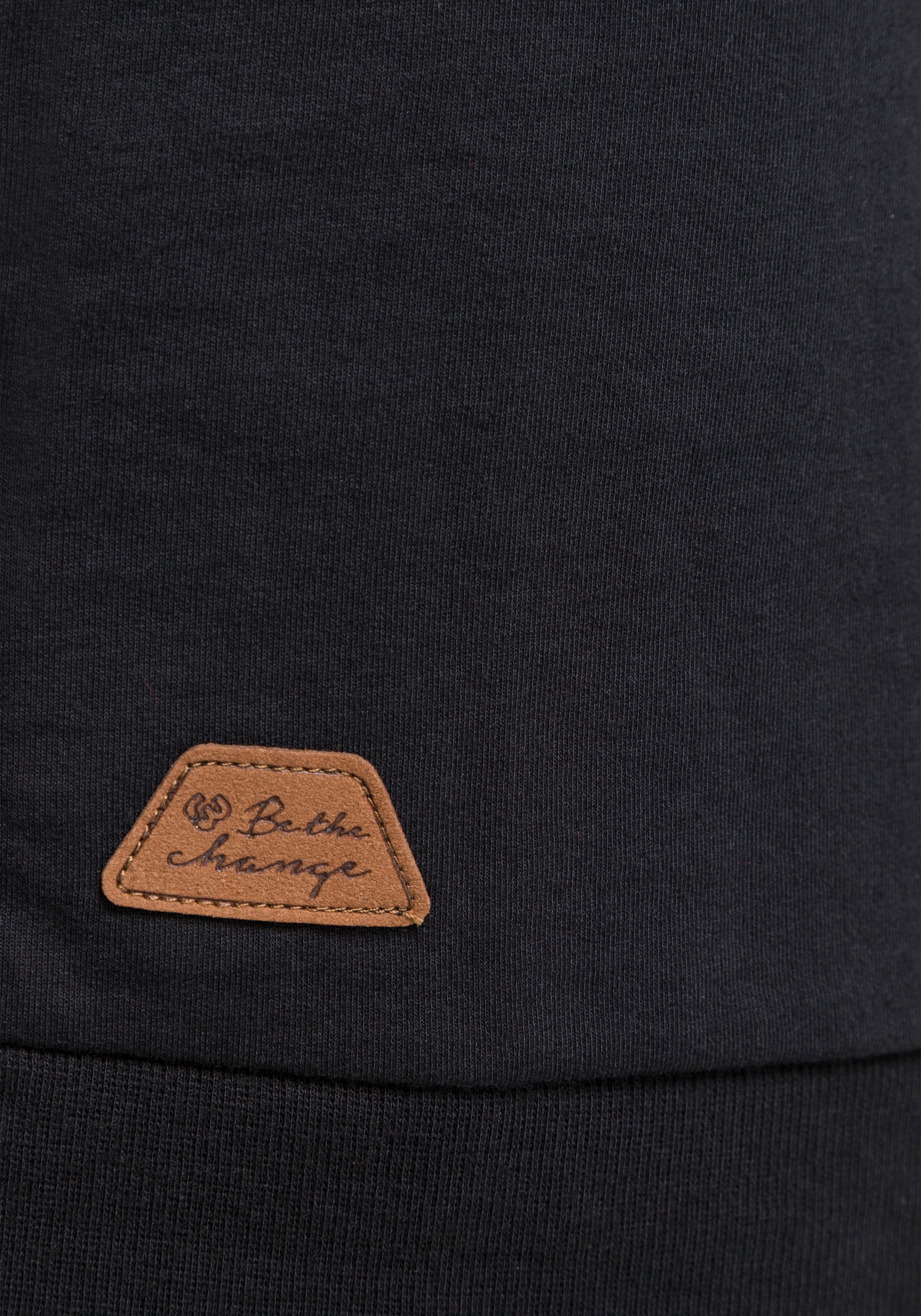 Ragwear Sweatkleid »MENITA O« Eingrifftaschen mit veganer 3 Knopf-Applikation