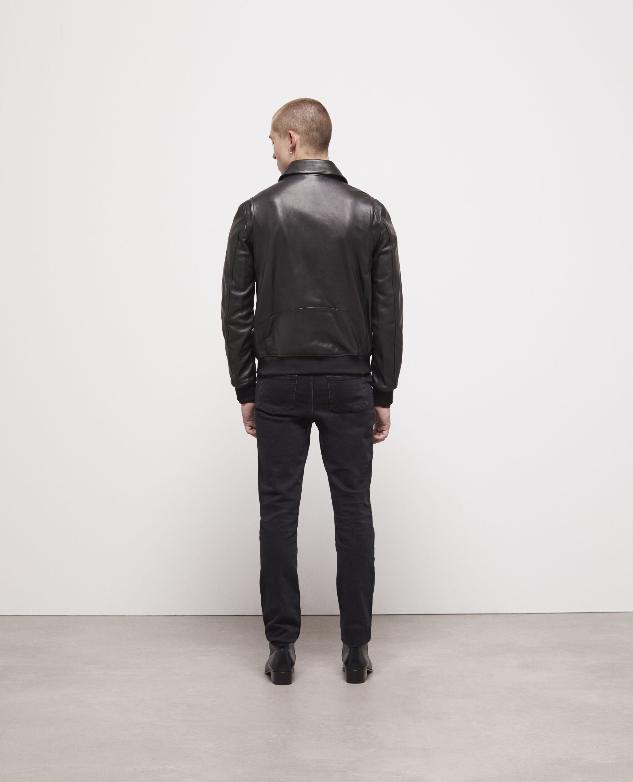 Blouson en cuir noir