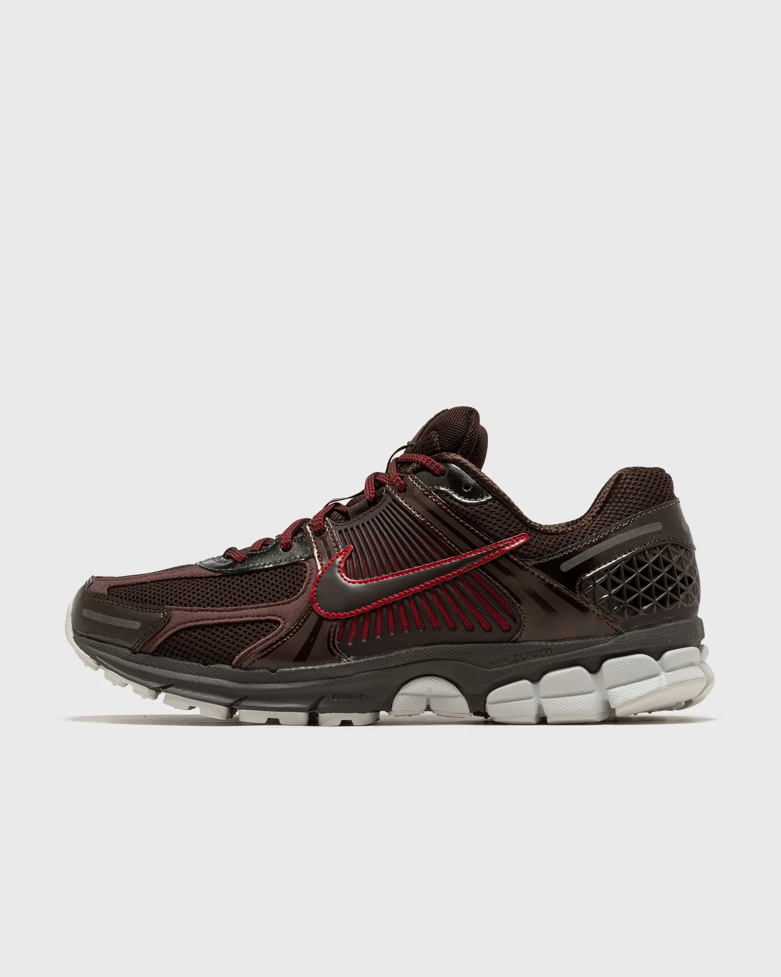 Nike ZOOM VOMERO 5