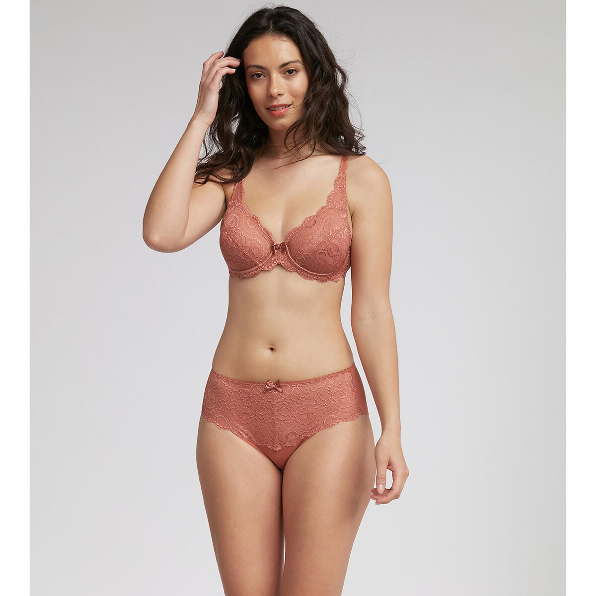PLAYTEX<br>Omsluitende BH Flower Elegance