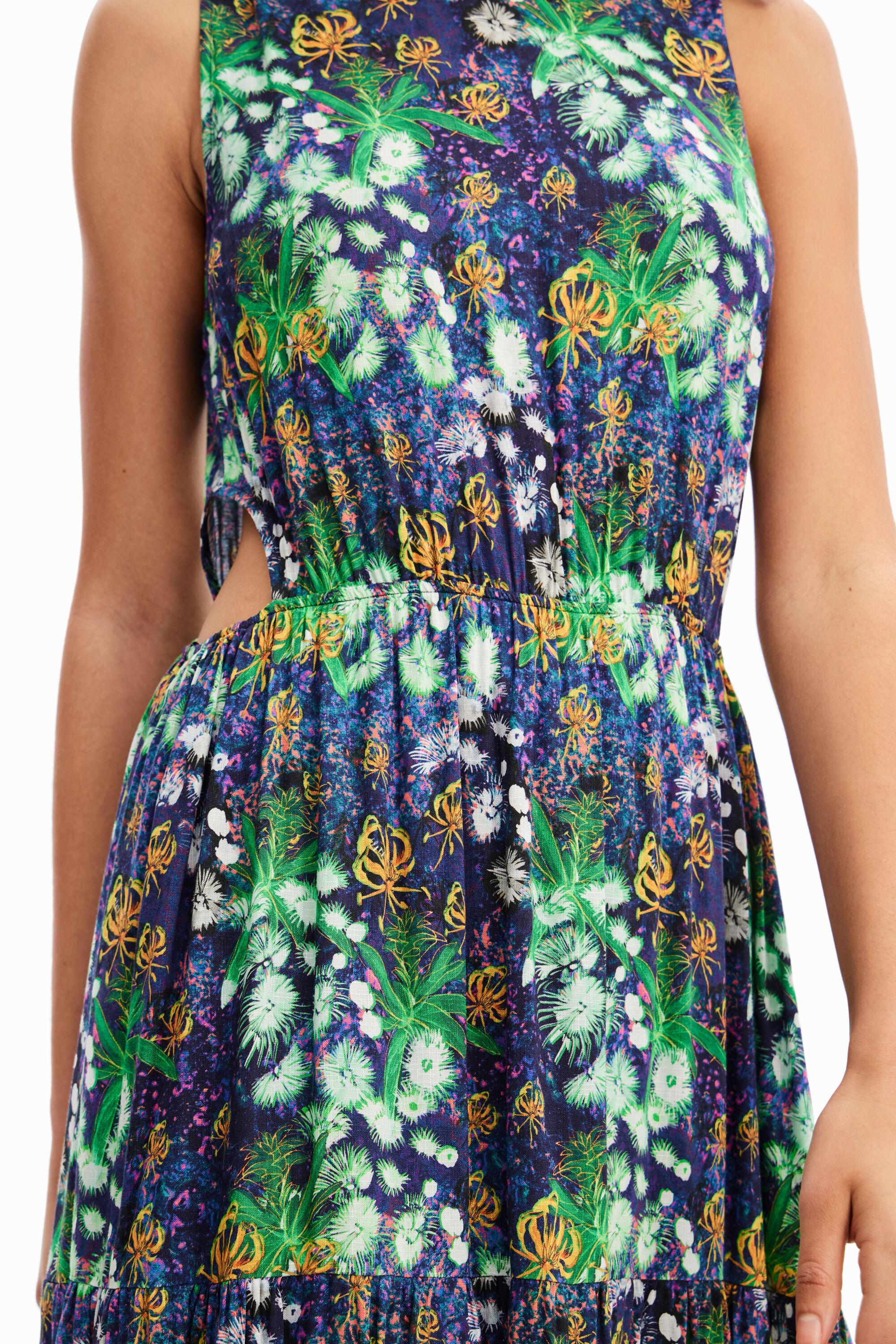 Robe longue découpes nature