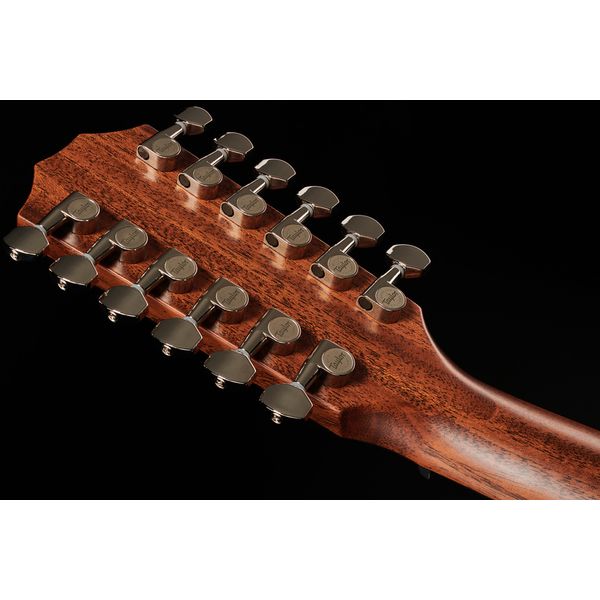 Taylor 454ce-R Tobacco Sunburst Top