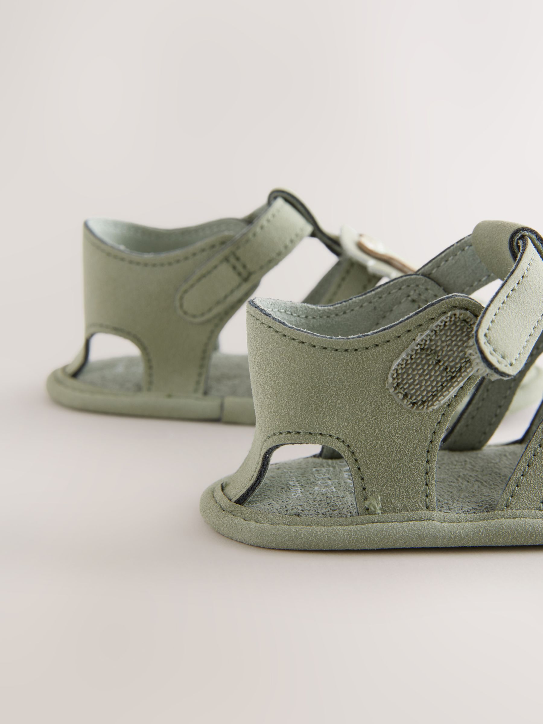 Groene leeuw - Baby visserssandalen met klittenbandsluiting (0 - 24 mnd)