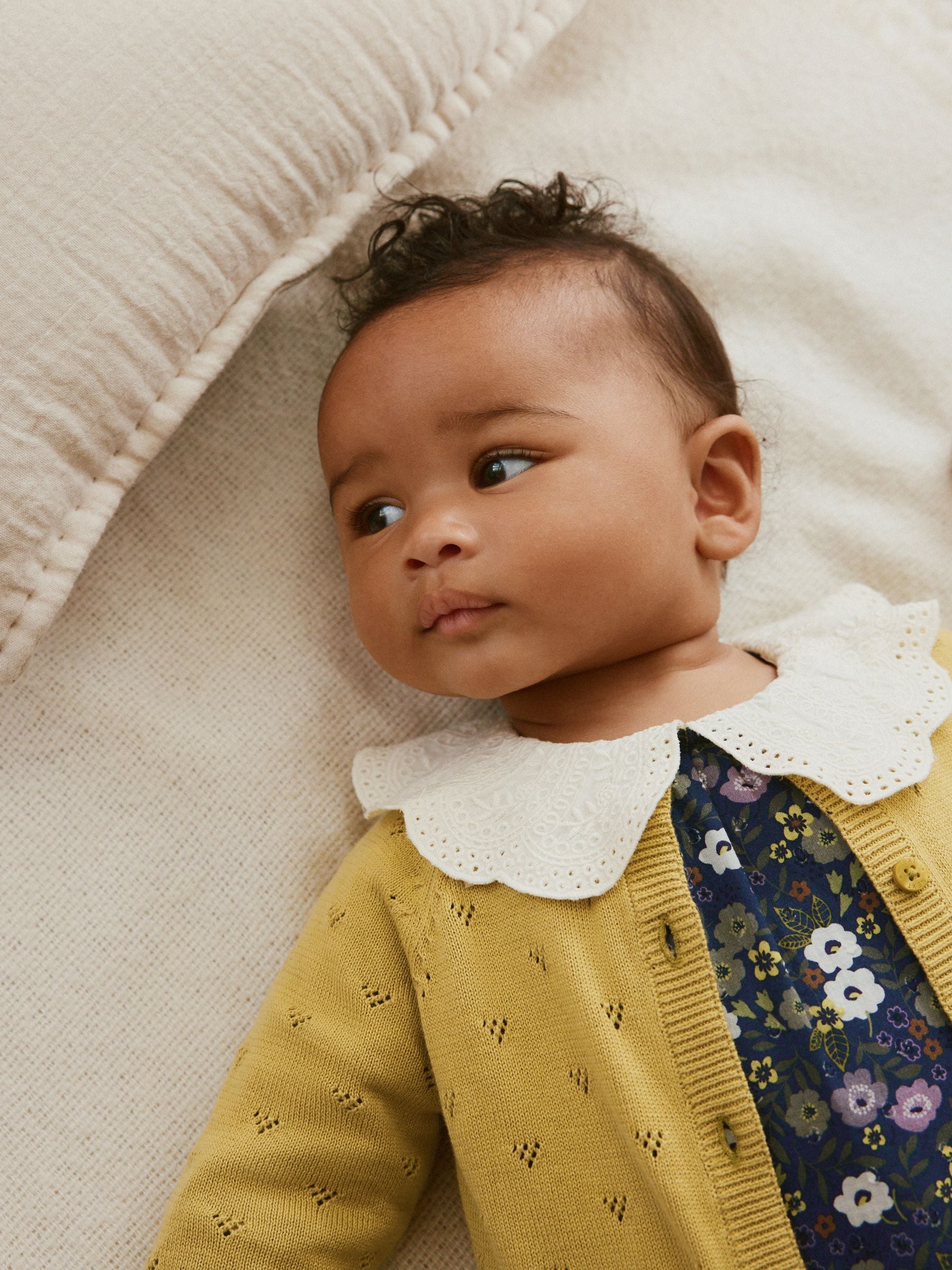 Geel/marineblauw met fijne print/paars - Knitted Cardigan, Long Sleeve Top and Cord Trouses Baby 3 Piece Set (0mths-2yrs)