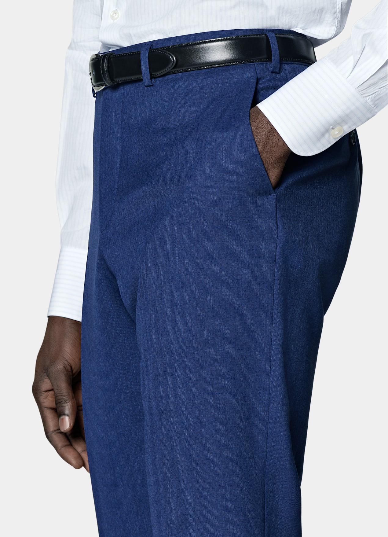 Costume Perennial Havana coupe Tailored bleu moyen