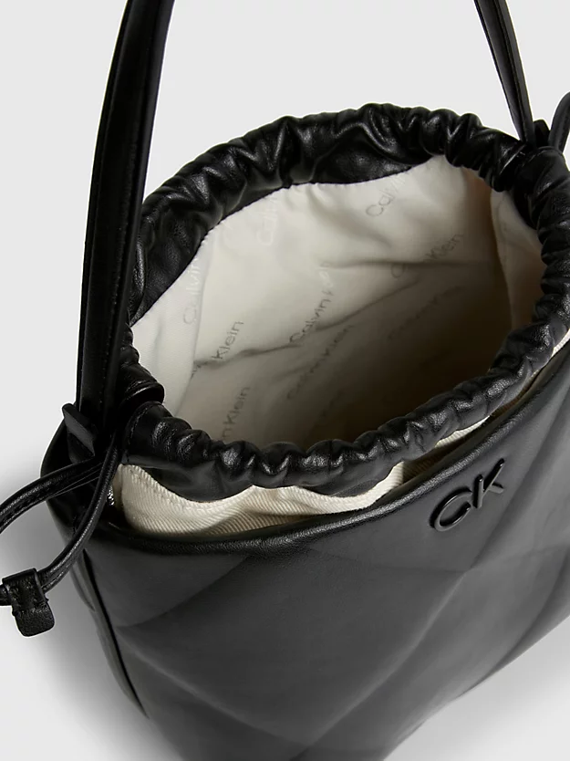 Bolsa tipo balde 2 em 1