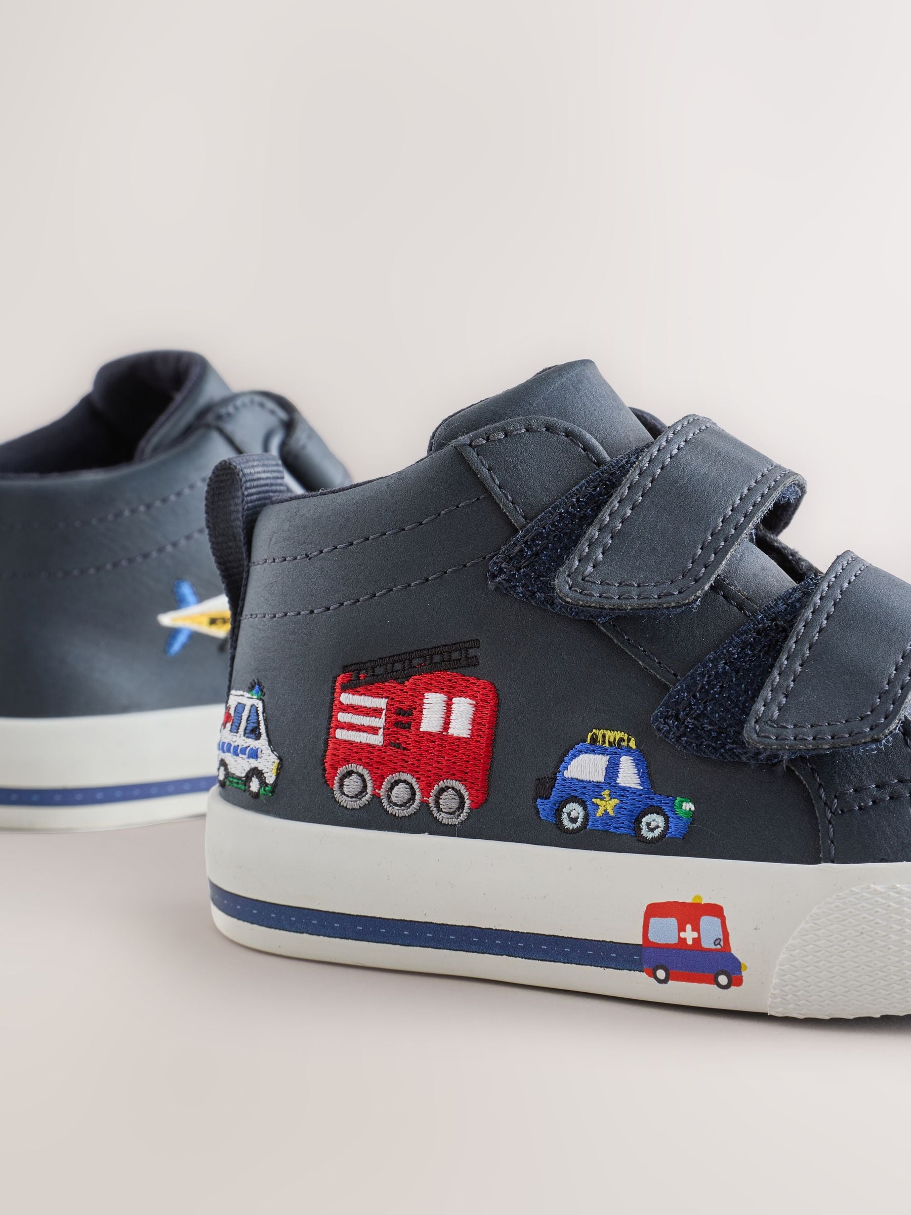 Marineblauw met voertuigprint - Hoge schoenen met klittenbandsluiting