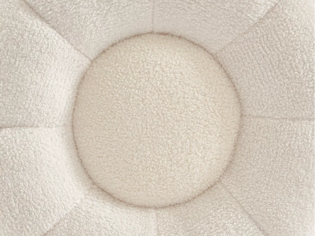 Pouf design fleur en tissu bouclette blanc DELPODA