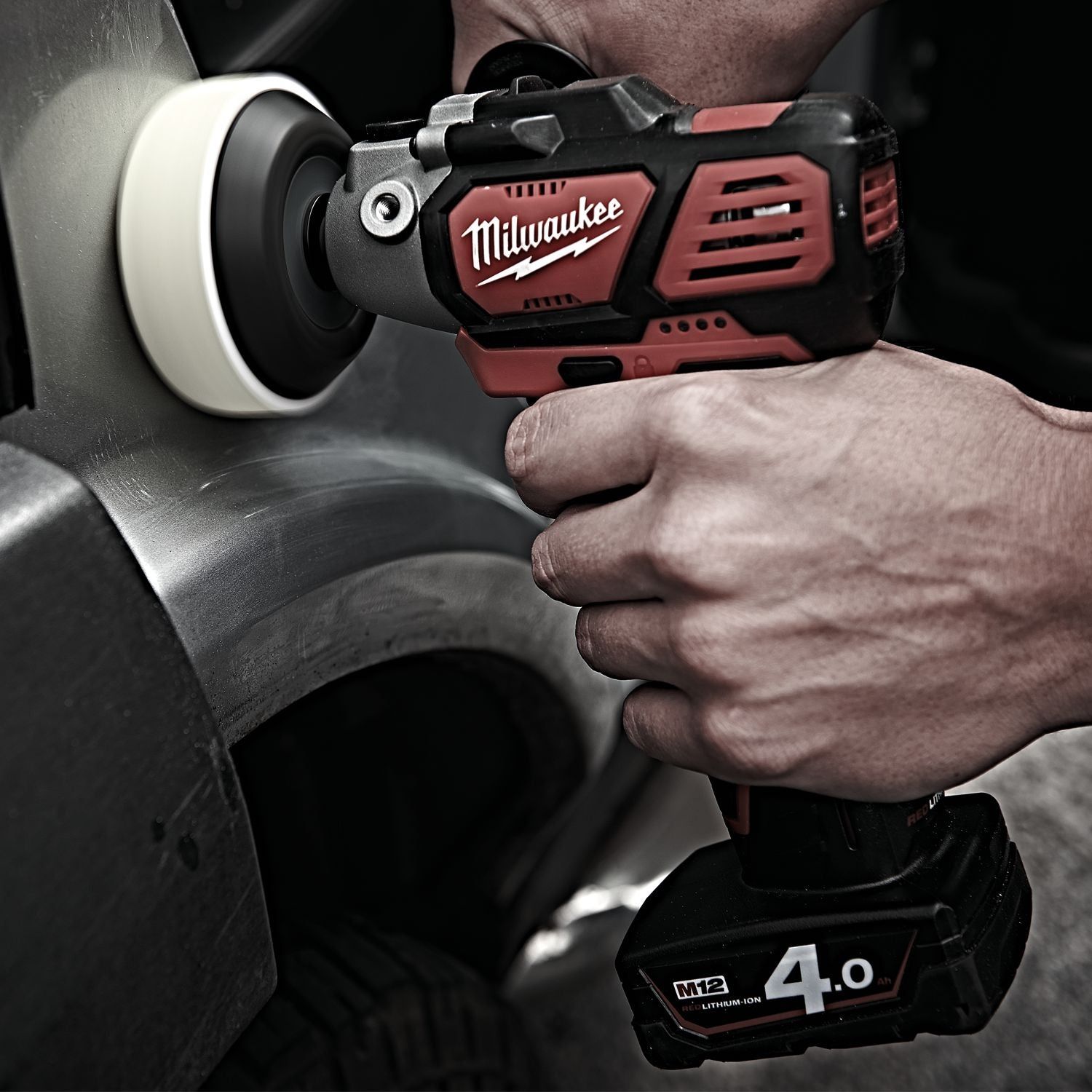 Milwaukee M12 BPS-421X Accu polijst-/schuurmachine 12V 2.0Ah   4.0Ah in HD-Box - 4933447799