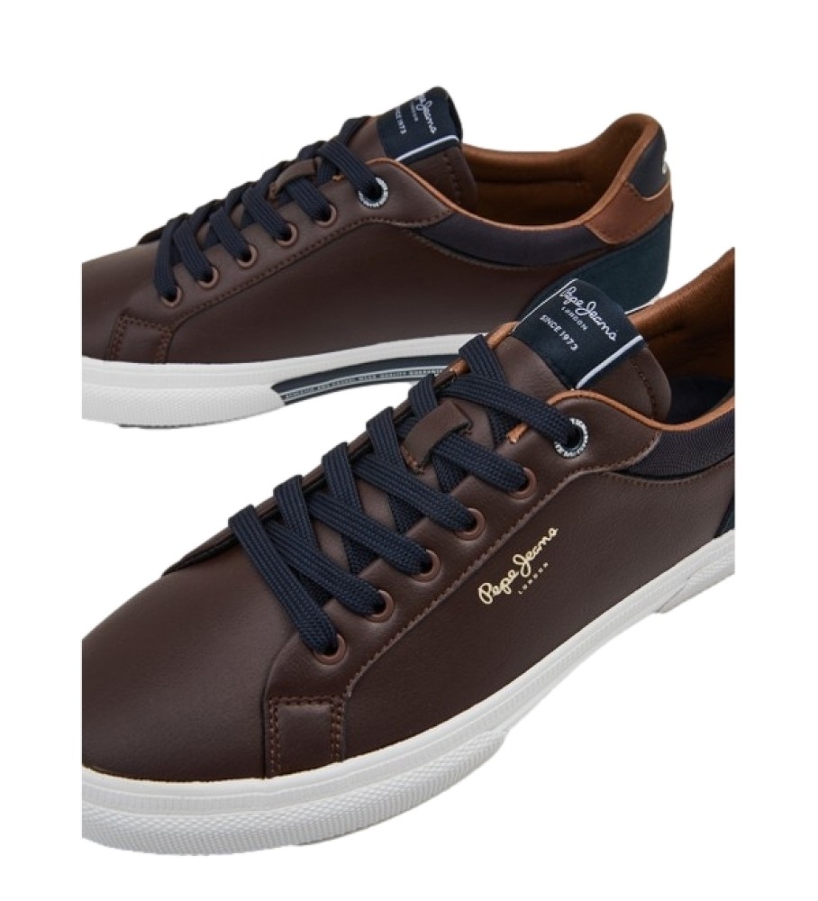 Tênis Pepe Jeans Kenton Court de couro marrom