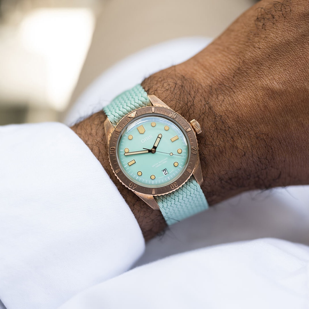 Oris Divers Sixty-Five Cotton Candy Wildgrün auf Perlonband