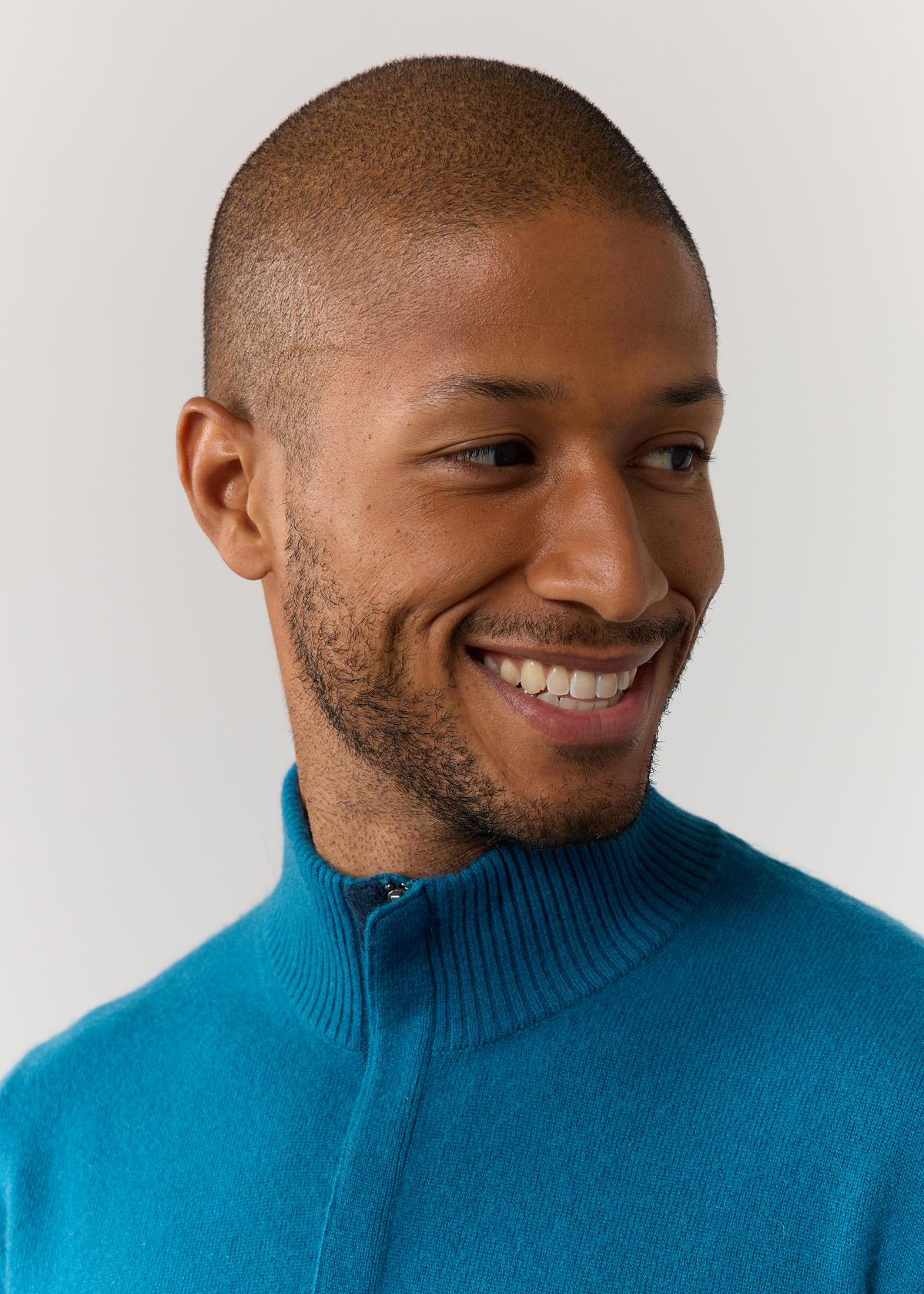 Pull col zippé en cachemire uni bleu paon