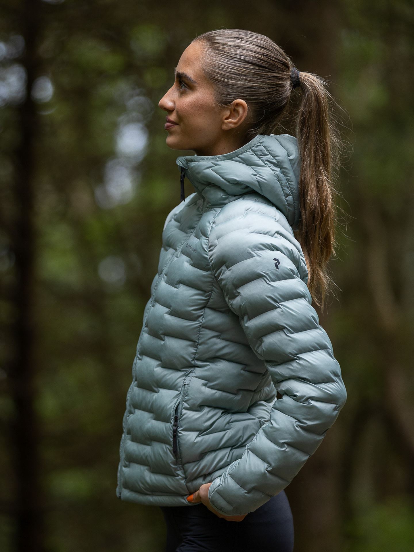 W Argon Light Hood Jacket