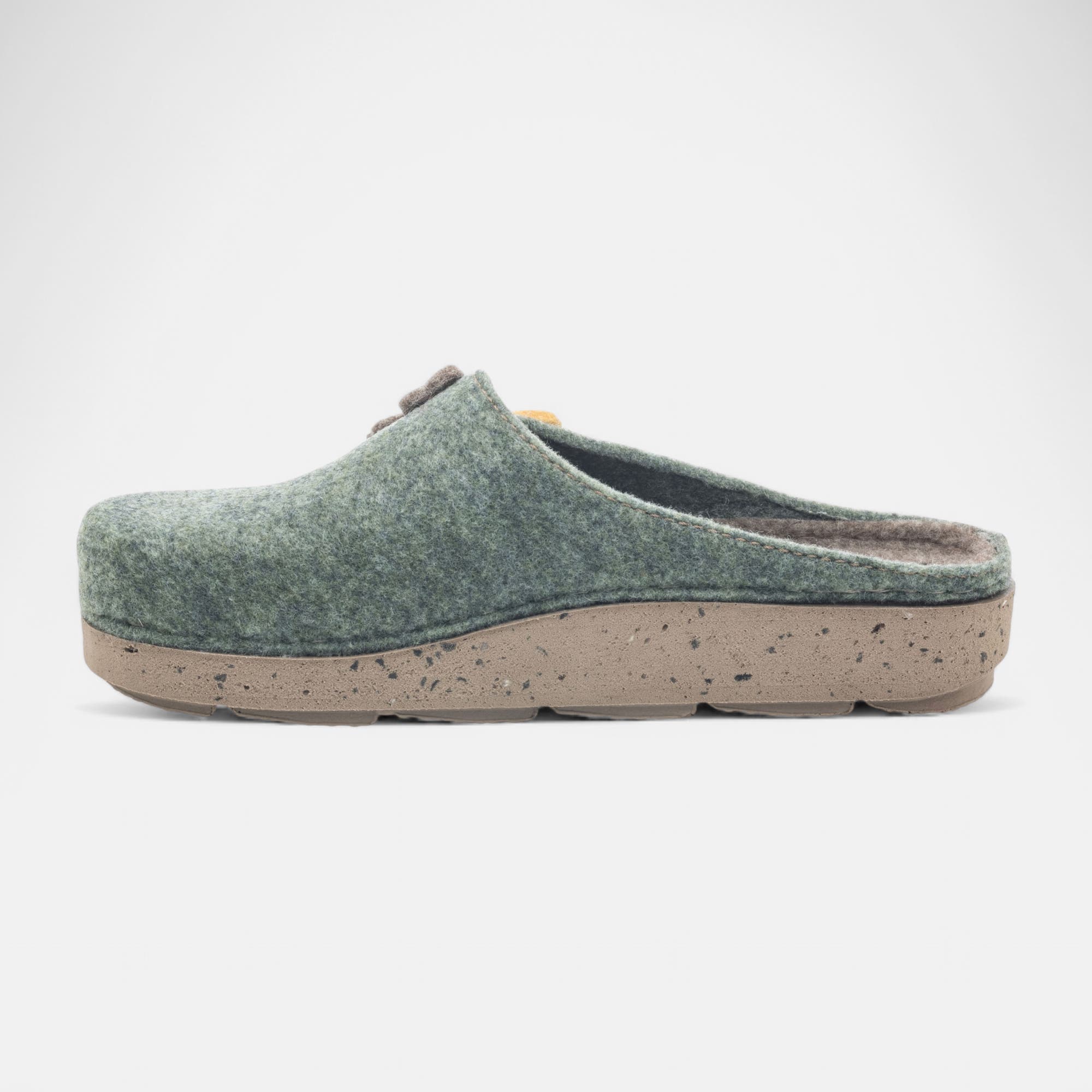 Pantoufles mules Femme vert