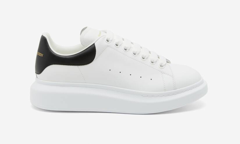 Alexander McQueen Men's Oversized Sneaker in White/black