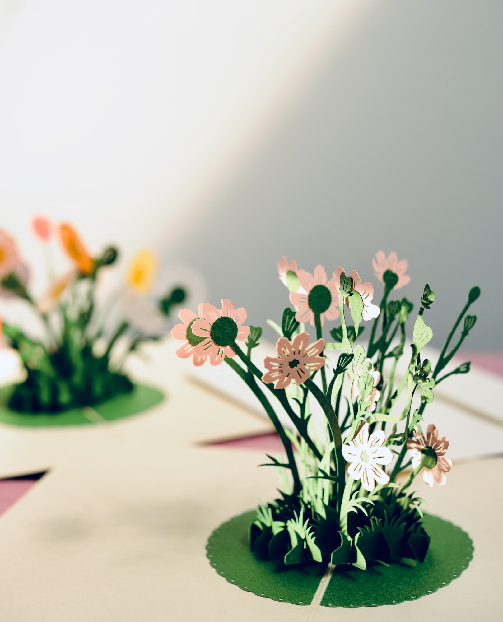 Pop-Up Karte 'Blumenwiese', flieder, L 18 cm, B 13 cm günstig bestellen