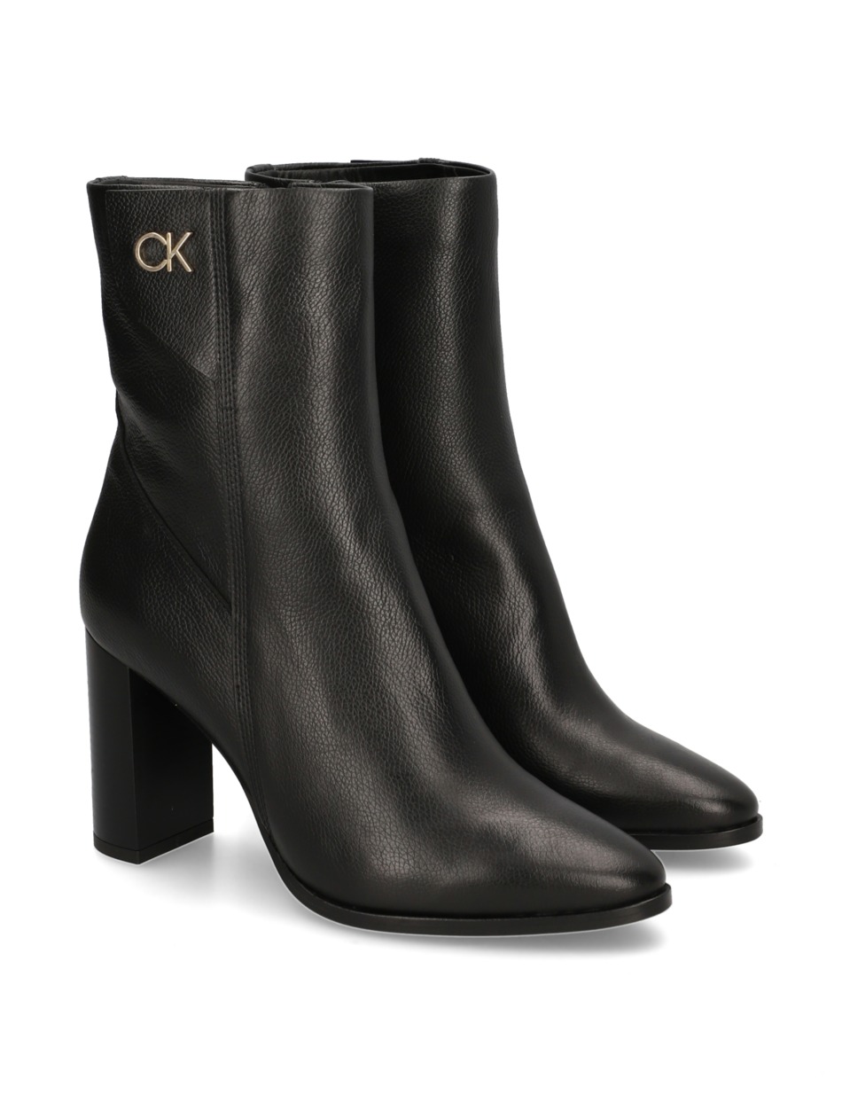 CUP HEEL ANKLE BOOT W/HW80