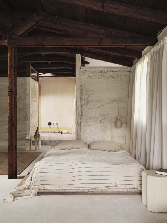 Ferm Living Aires bedsprei 250x240 Stone