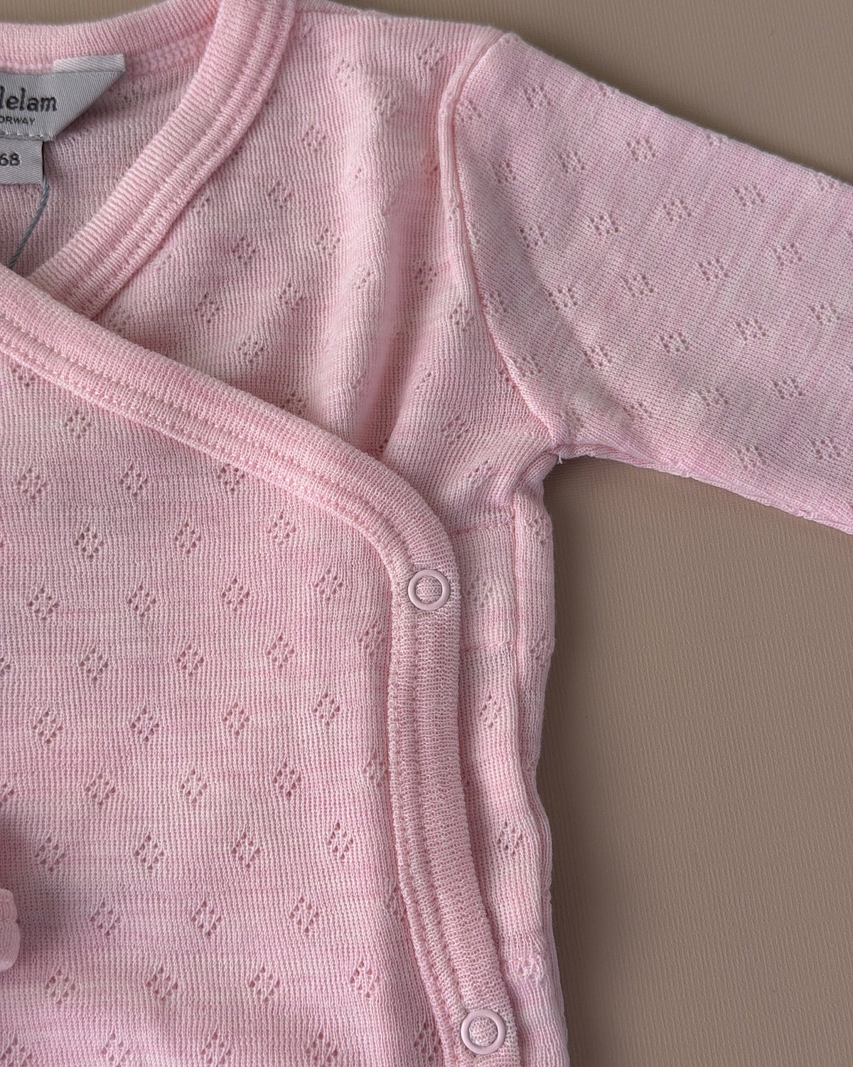 Omslagsbody Ull – 100% Merino, Pointelle | Ullbody Mini