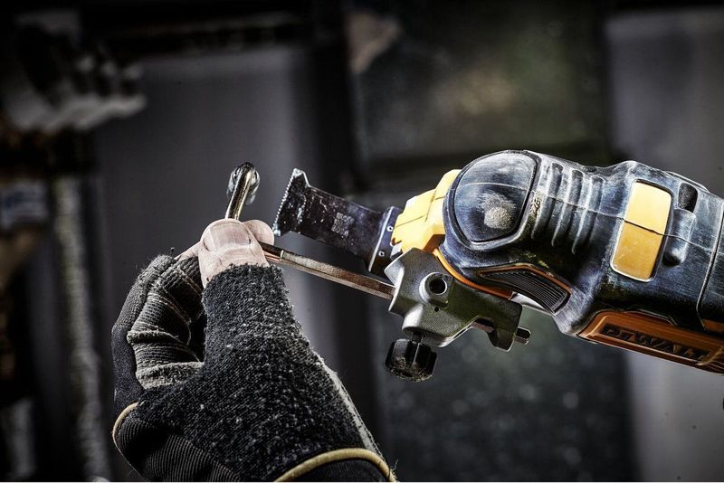 DeWALT DCS356D2 Accu Multitool 18V 2,0Ah Li-ion in TSTAK