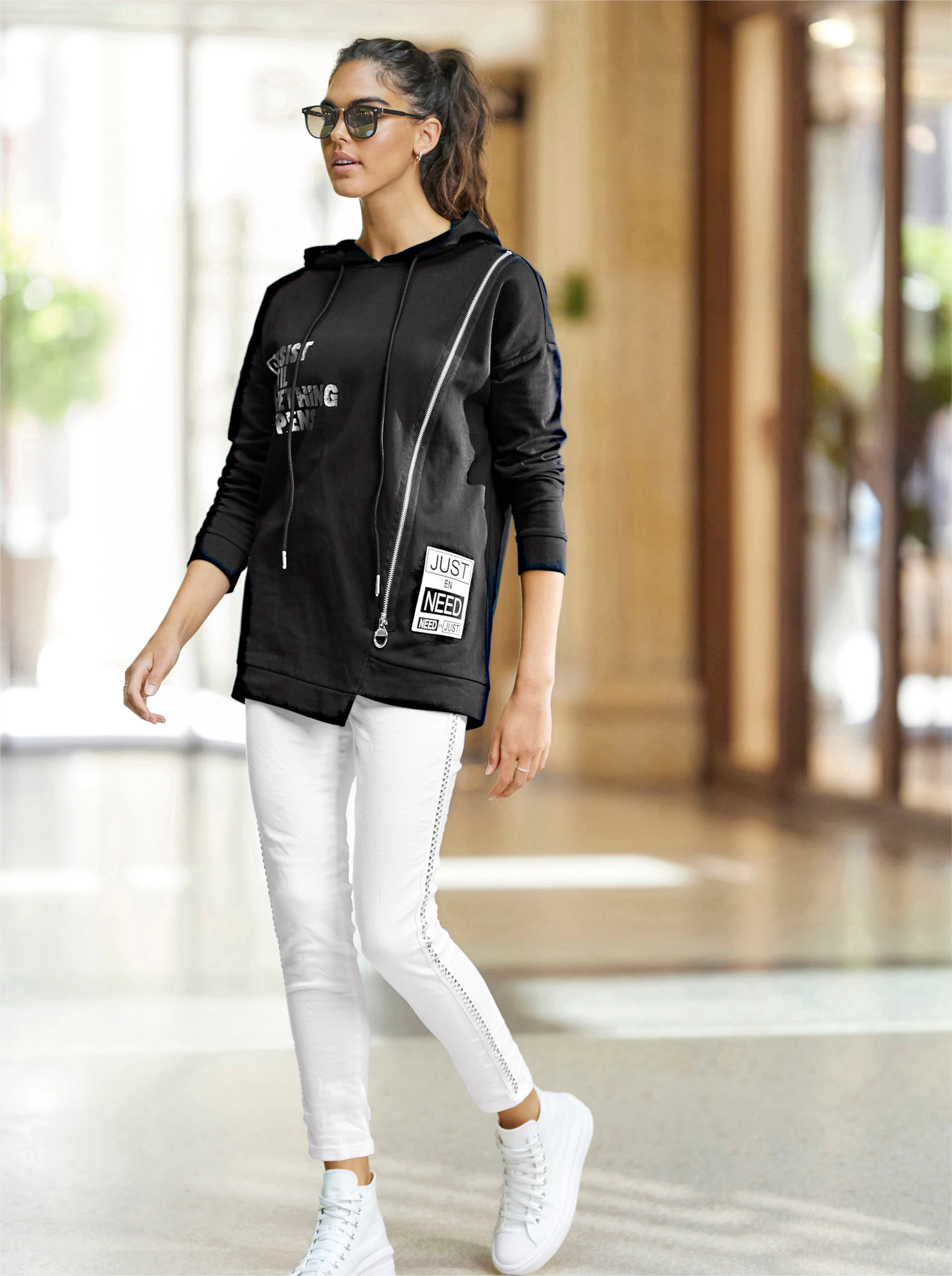 heine Sweatshirt in schwarz