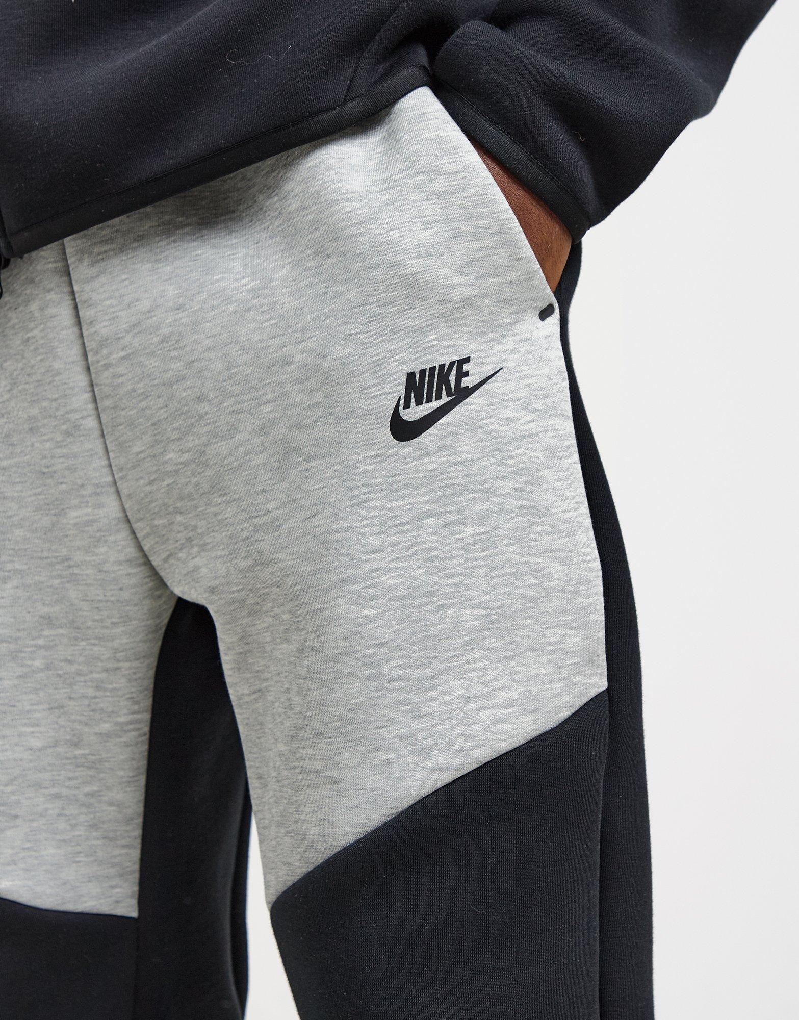 Nike MEN'S FLEECE JOGGERS