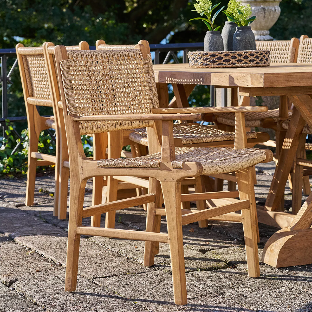 Houten tuinstoel Elodie - met armleuningen Naturel