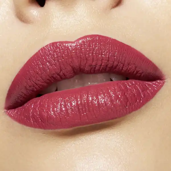 Shine Bomb Lip Lacquer 050 Feelin' Berry Special