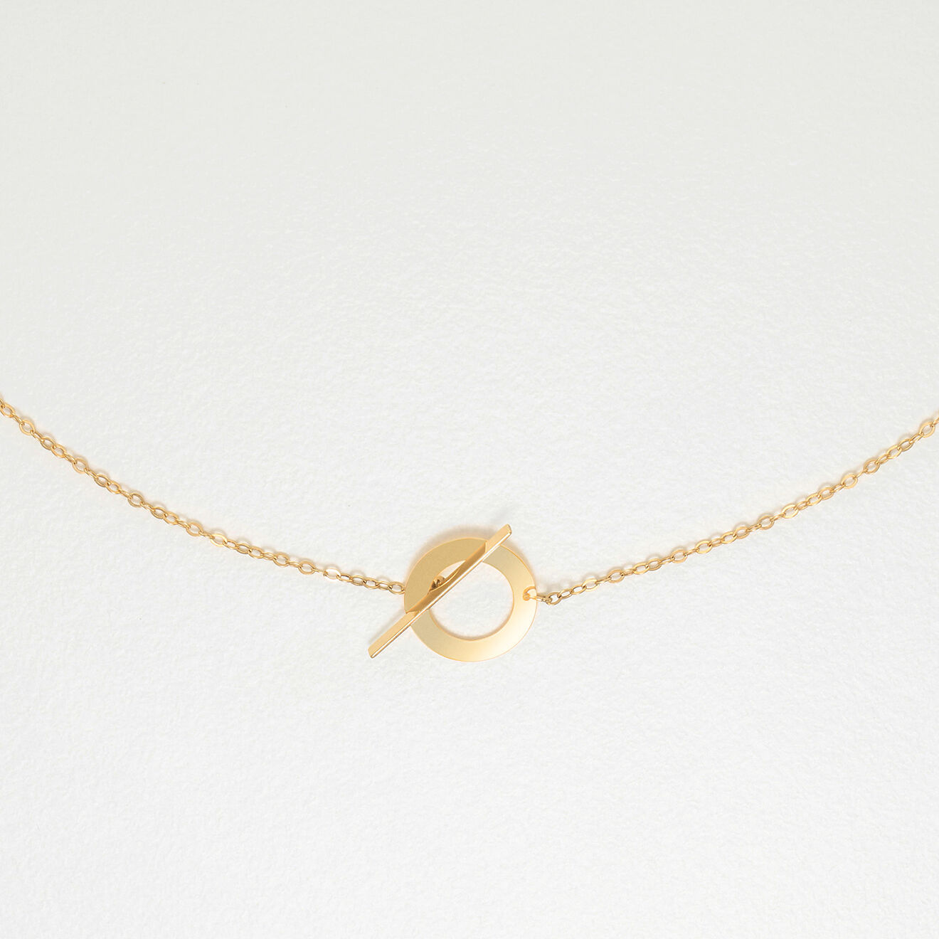 By Colette Collier Tara or jaune
