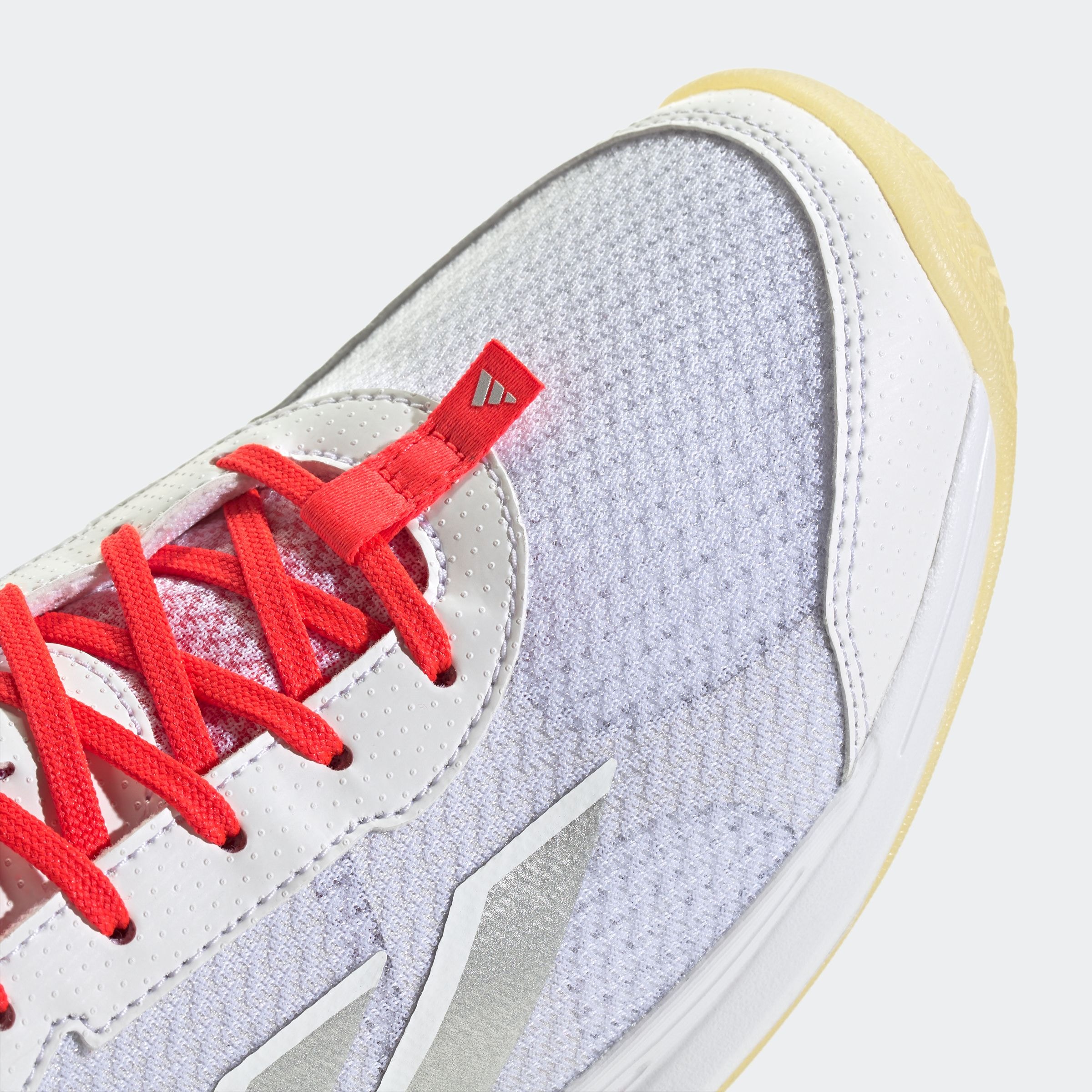 adidas Performance Tennisschuh »AVAFLASH LOW«  geeignet für Hartplatz und Sandplatz