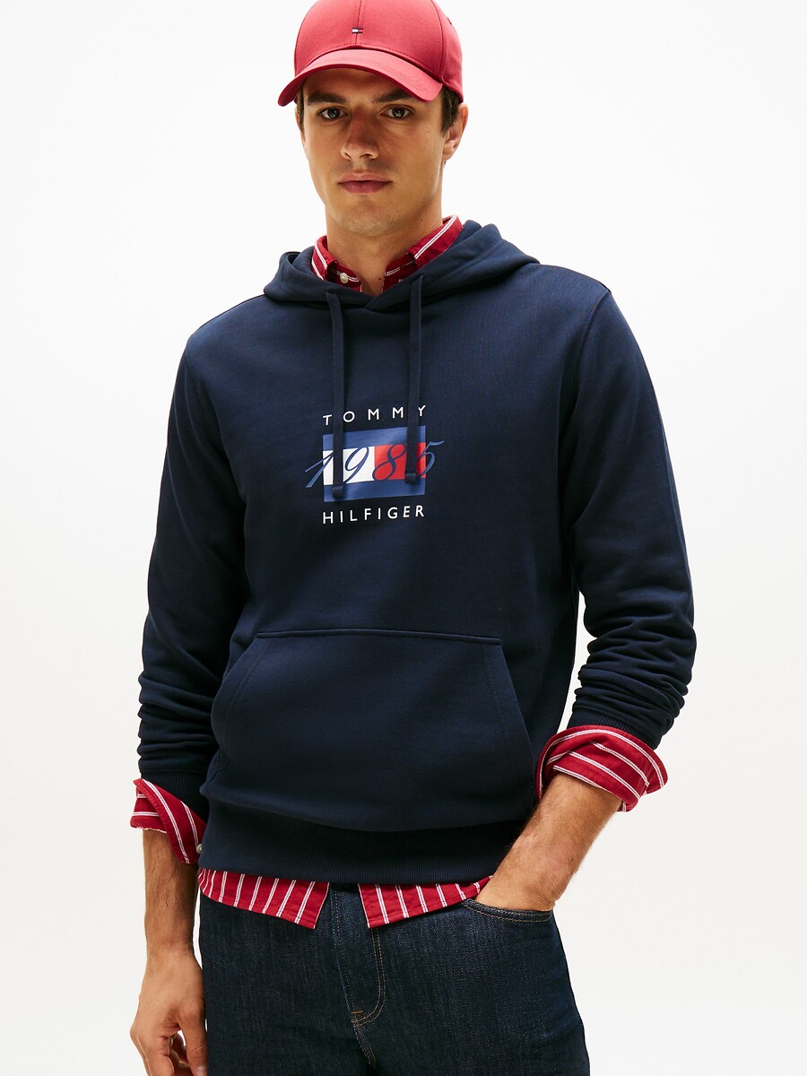 TOMMY HILFIGER<br>Moletom com capuz e estampa da bandeira