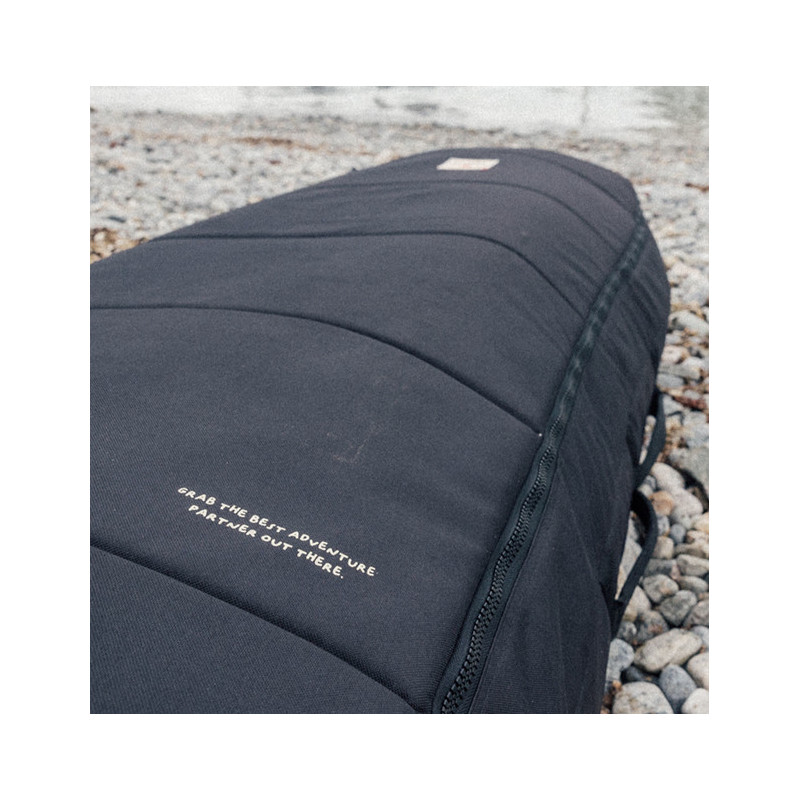 BOARDBAG MANERA 747 WHEELS