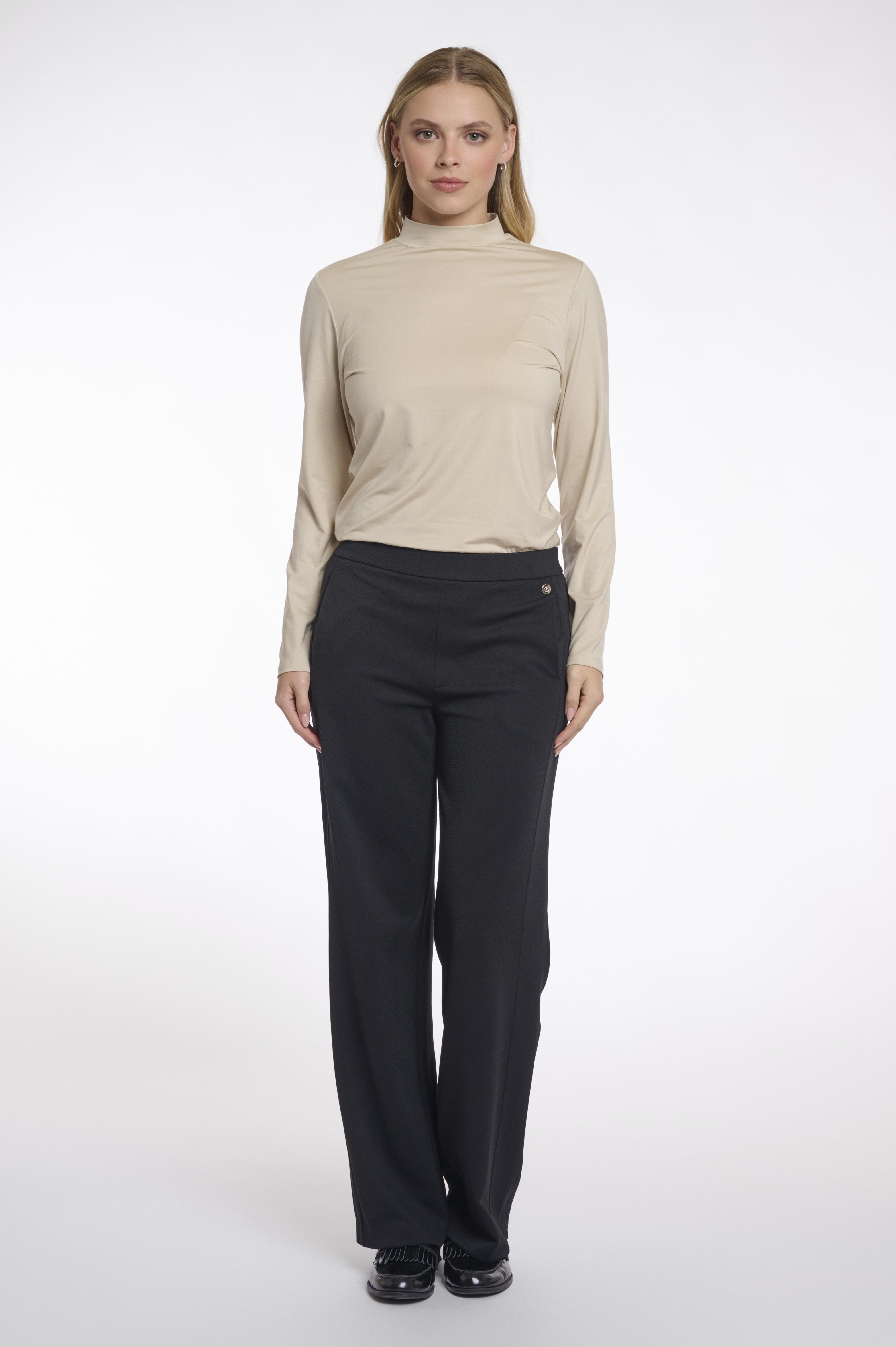 Rino & Pelle - Averly Short Length Straight Leg Pants - Black