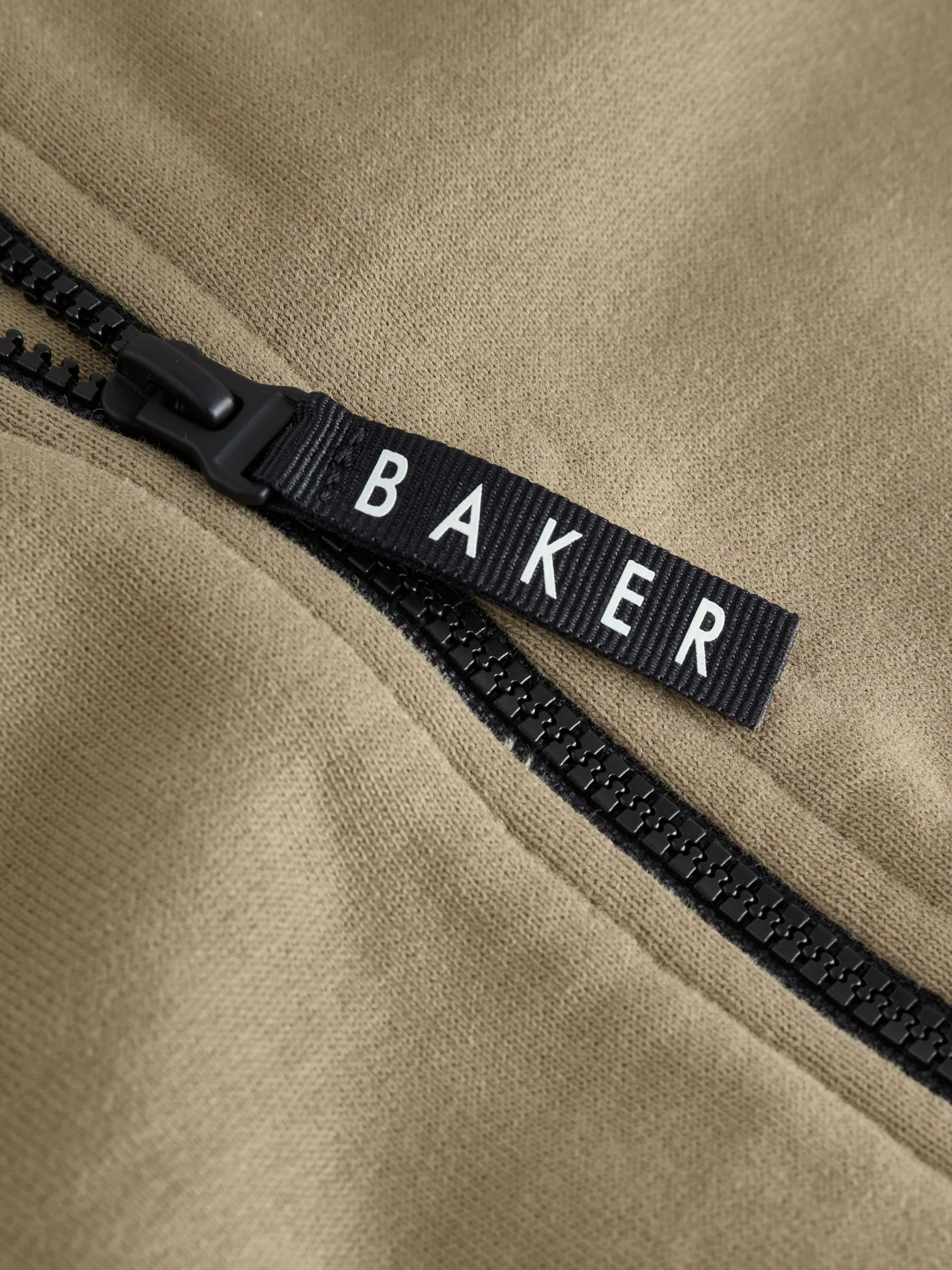 Kakigroen - Baker by Ted Baker Bomber Jacket, T-Shirt and Joggers 3 Piece Set